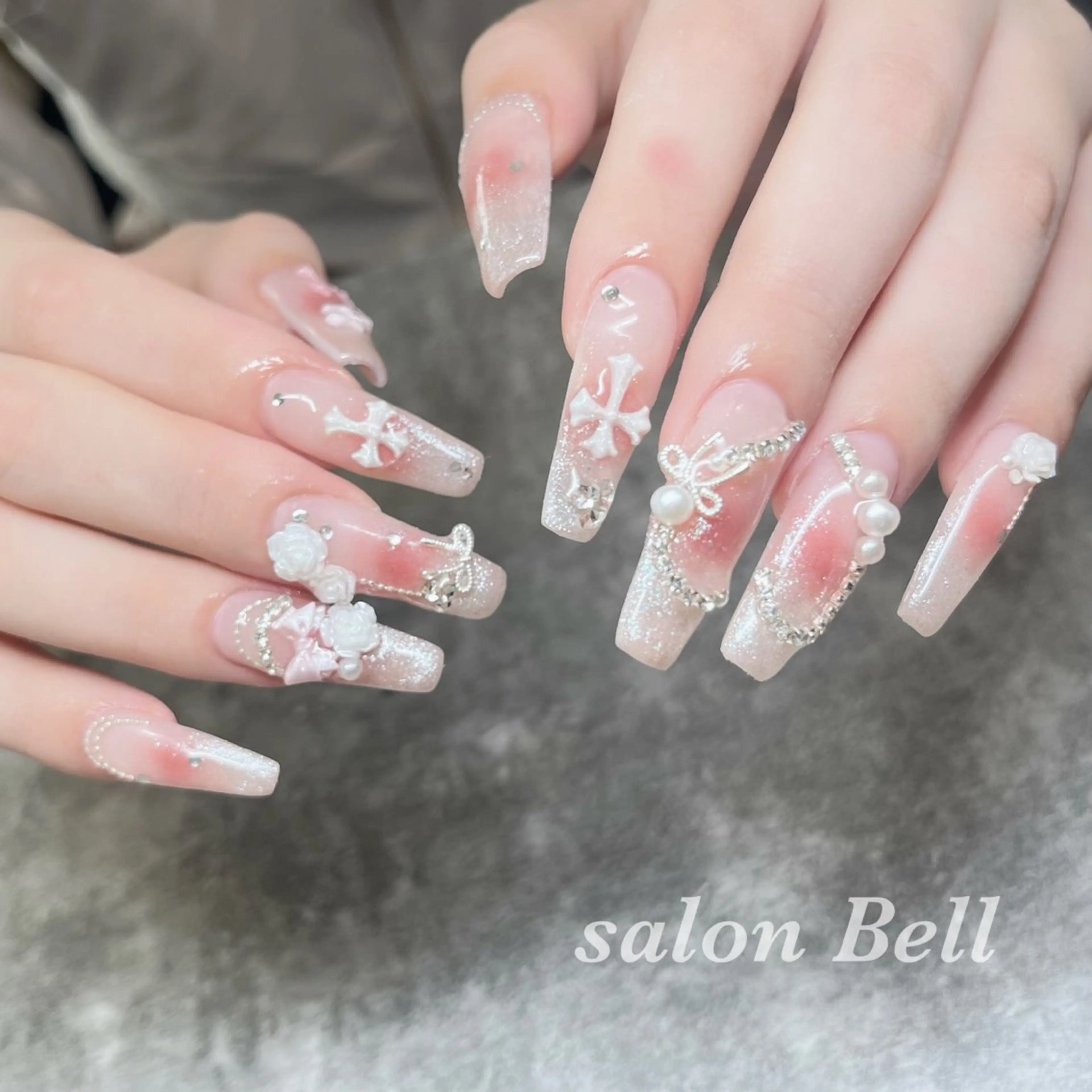 ネイル ハンドネイル totalsalon Bellのネイルデザイン