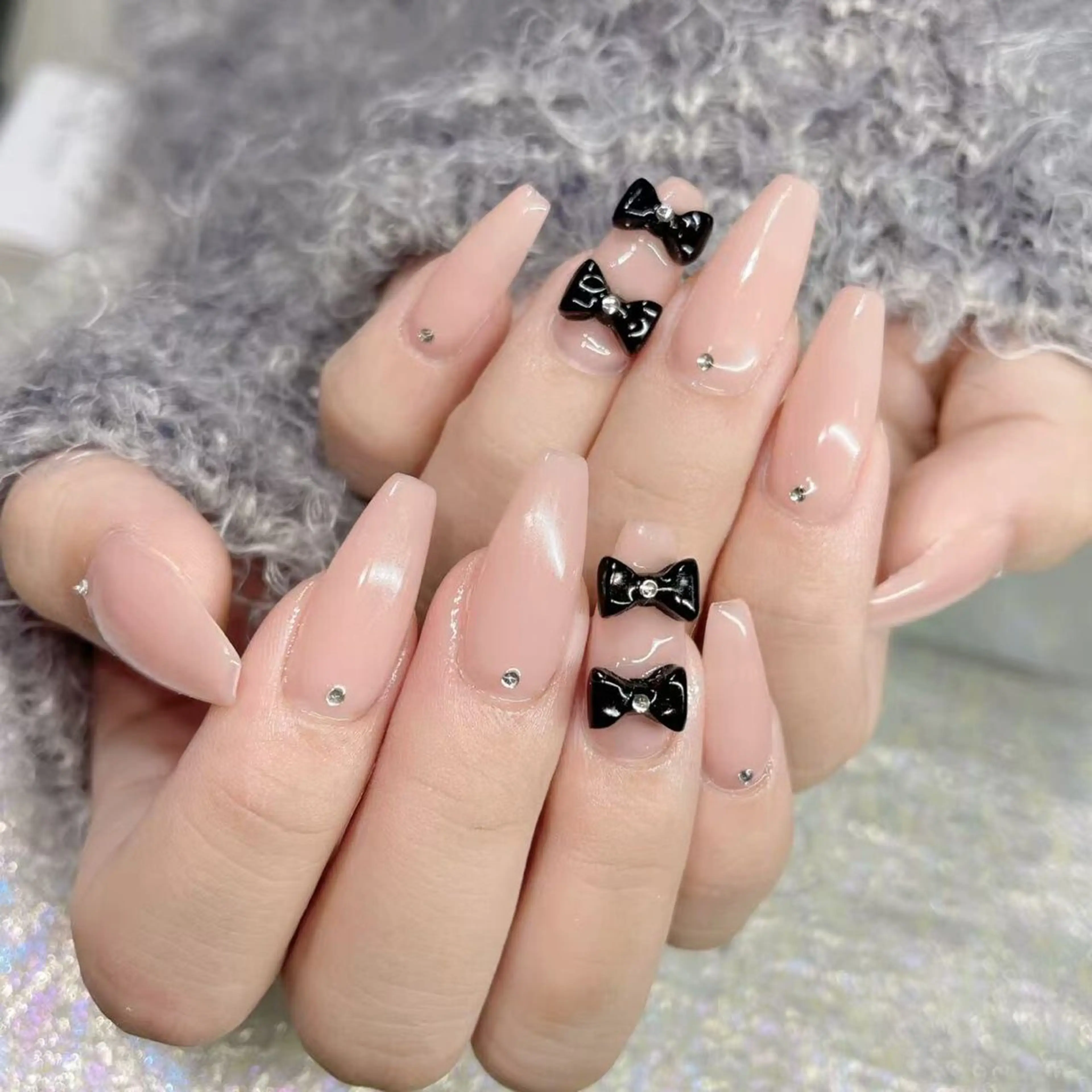 ネイル ハンドネイル Queens テイのネイルデザイン