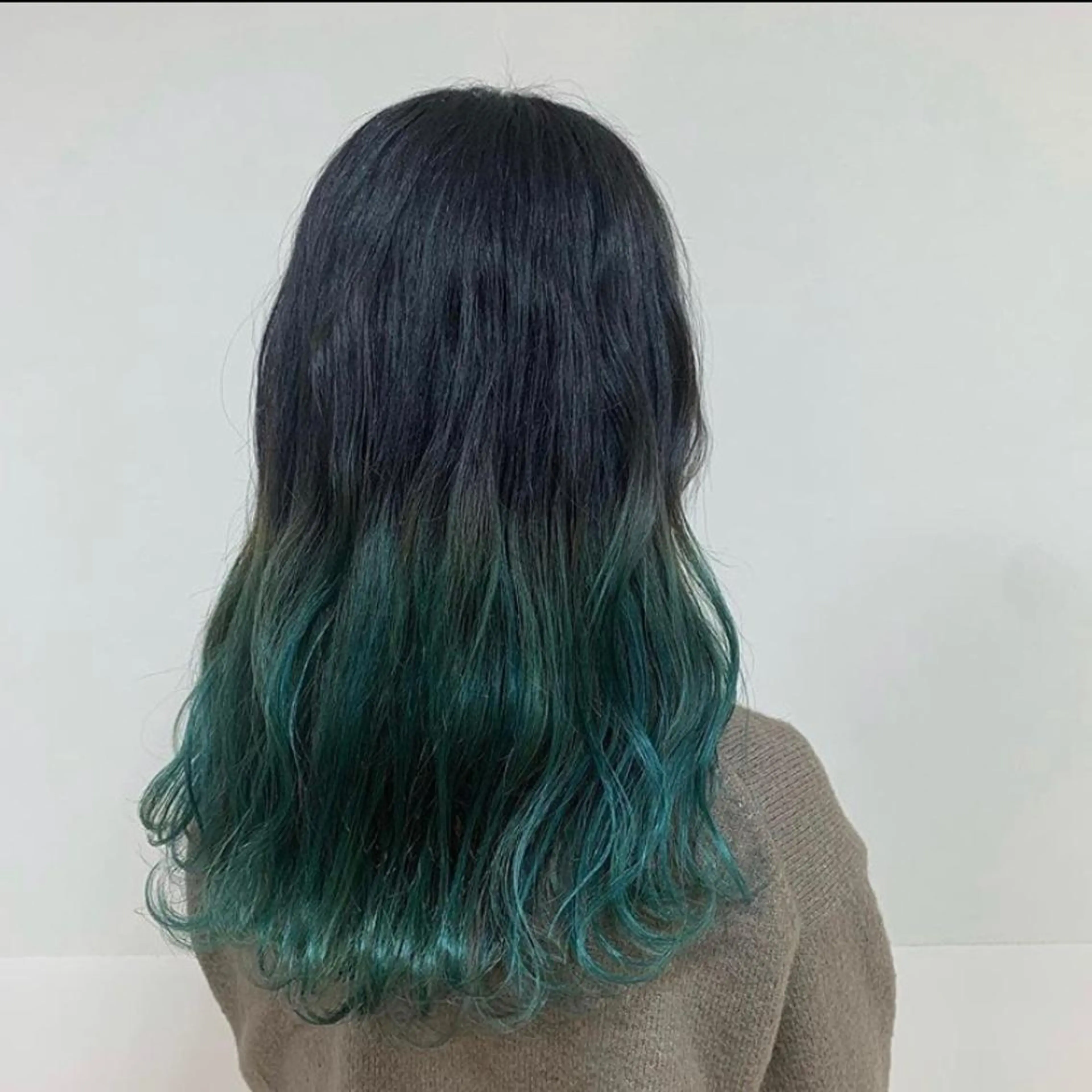 セミロング カラー ヘアアレンジ ヘアカラー トリートメント 【Sweep】おじま のぞみのヘアスタイル