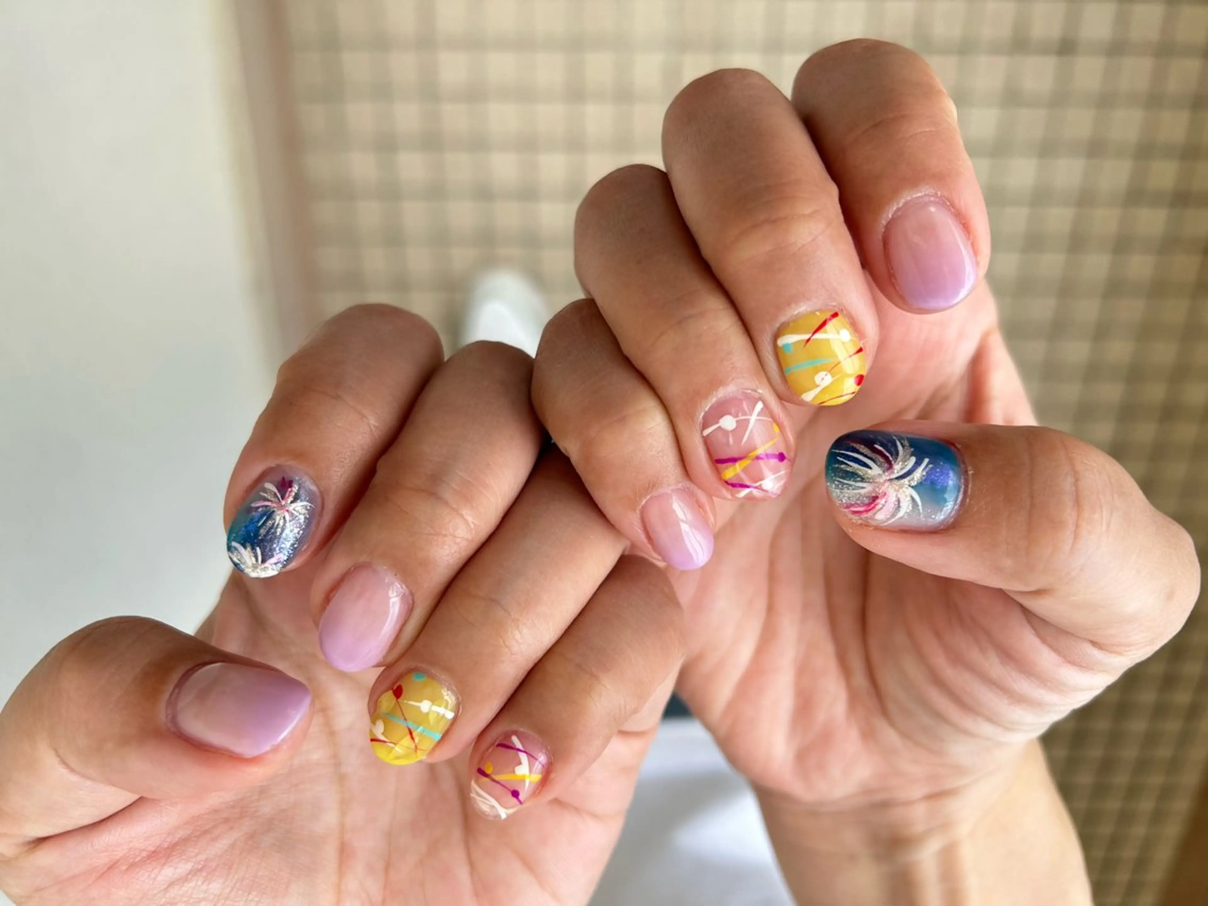 ショート ネイル ハンドネイル フットネイル ✴︎ Delightのネイルデザイン