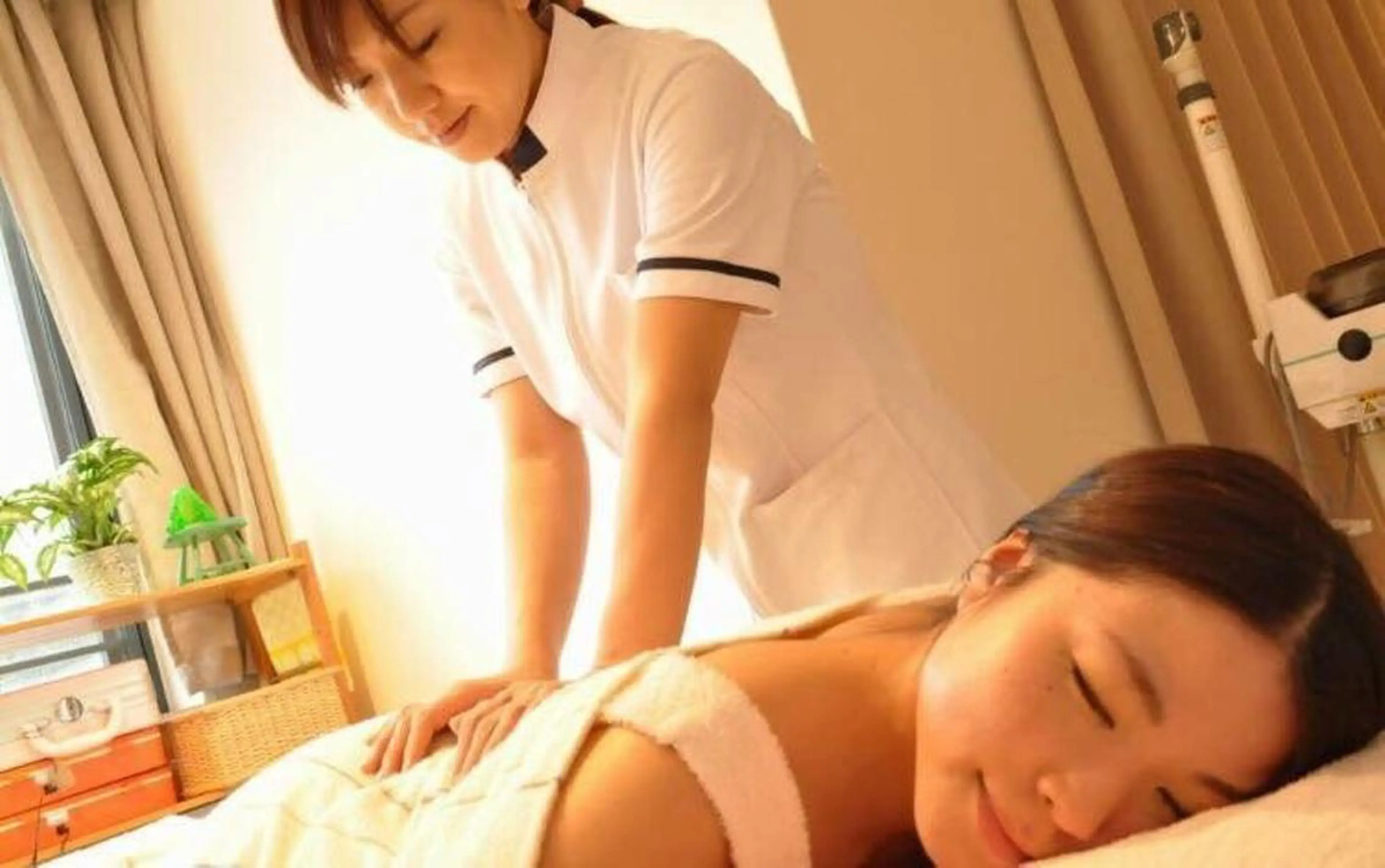 背骨調律  キネスティックセラピー  男性の写真