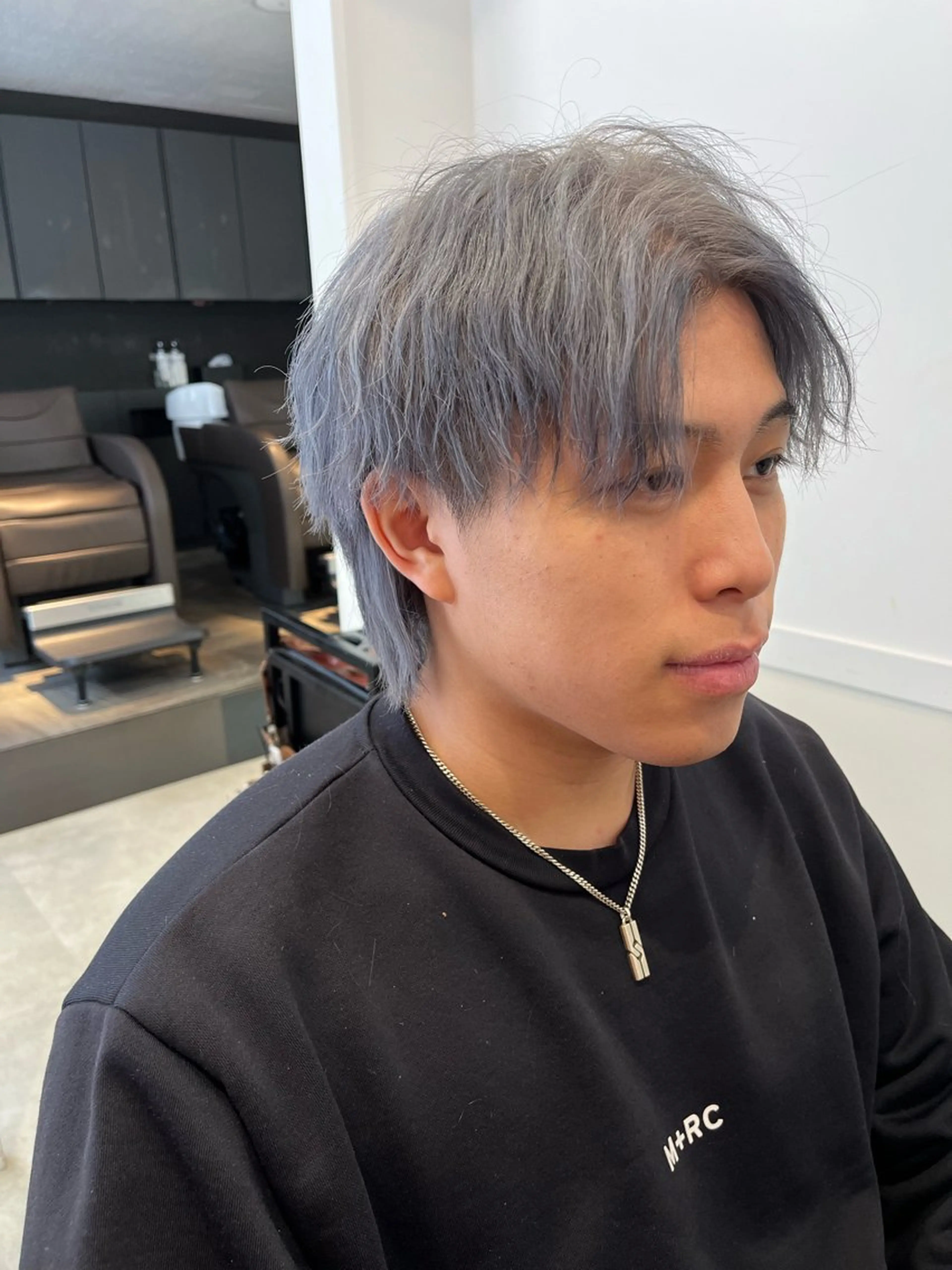 カラー メンズ メンズブリーチ ブリーチ 透明感カラー ダブルカラー 髪質改善 【ただの天才 🎨】のヘアスタイル