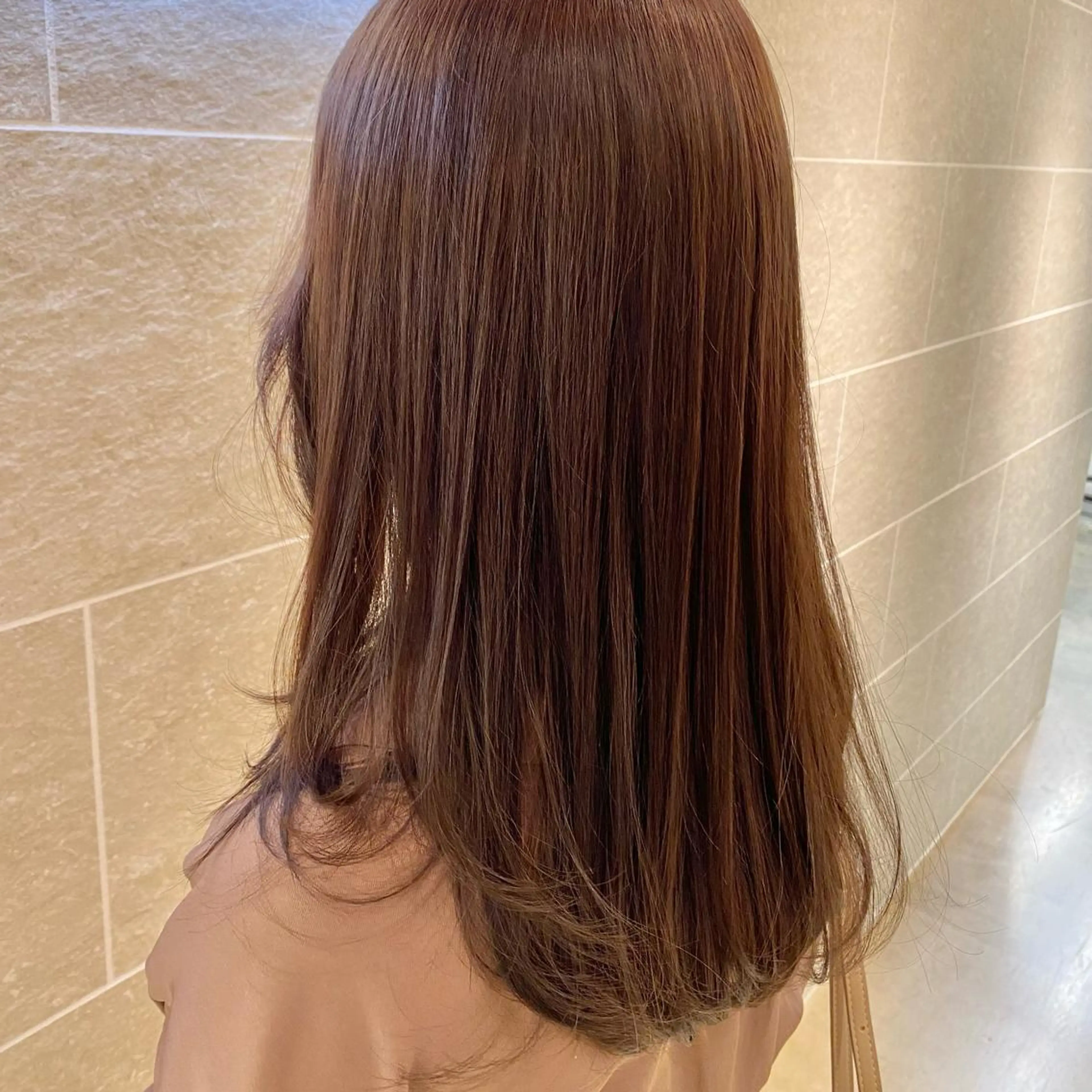 ミディアム カラー ベージュカラー ✨️今だけ無料✨️ 鶴田みなみのヘアスタイル