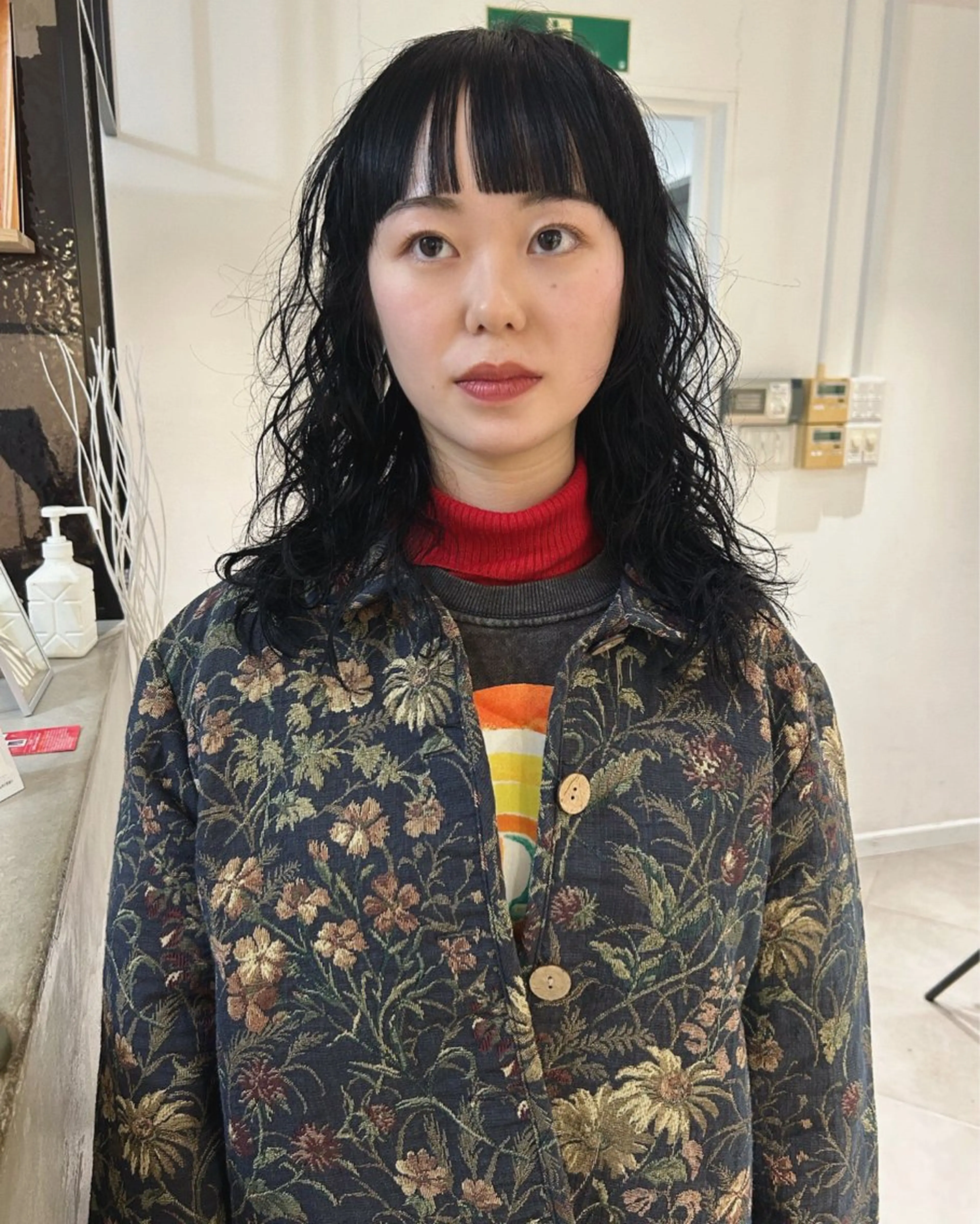 ミディアム カラー パーマ ミディアムパーマ カット ヘアカラー パーマ 村上雅人 ナチュラルモードのヘアスタイル