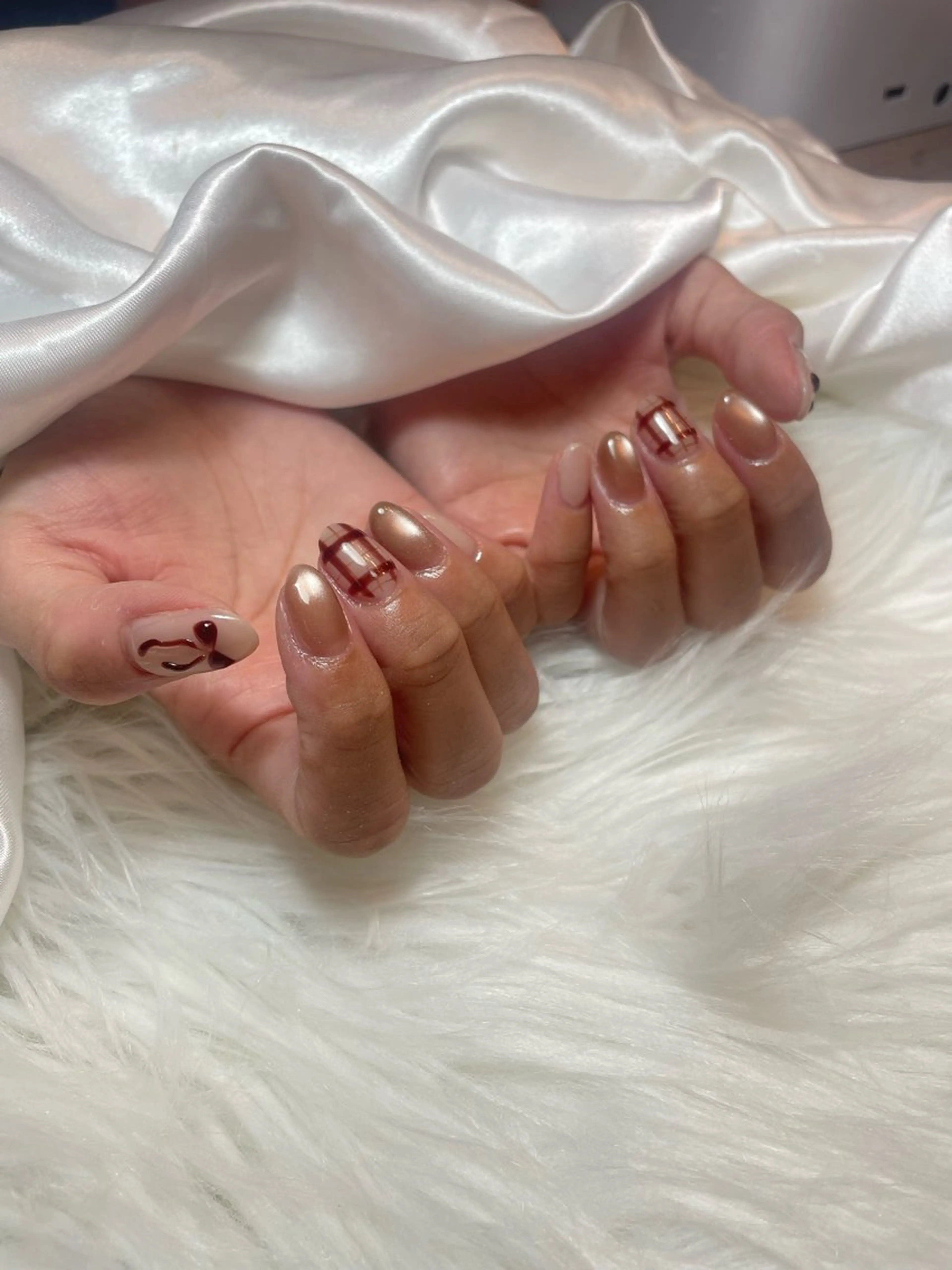 ネイル ブルー フレンチネイル キラキラネイル 韓国ネイル マグネットネイル ハンドネイル timtam --sakiのネイルデザイン