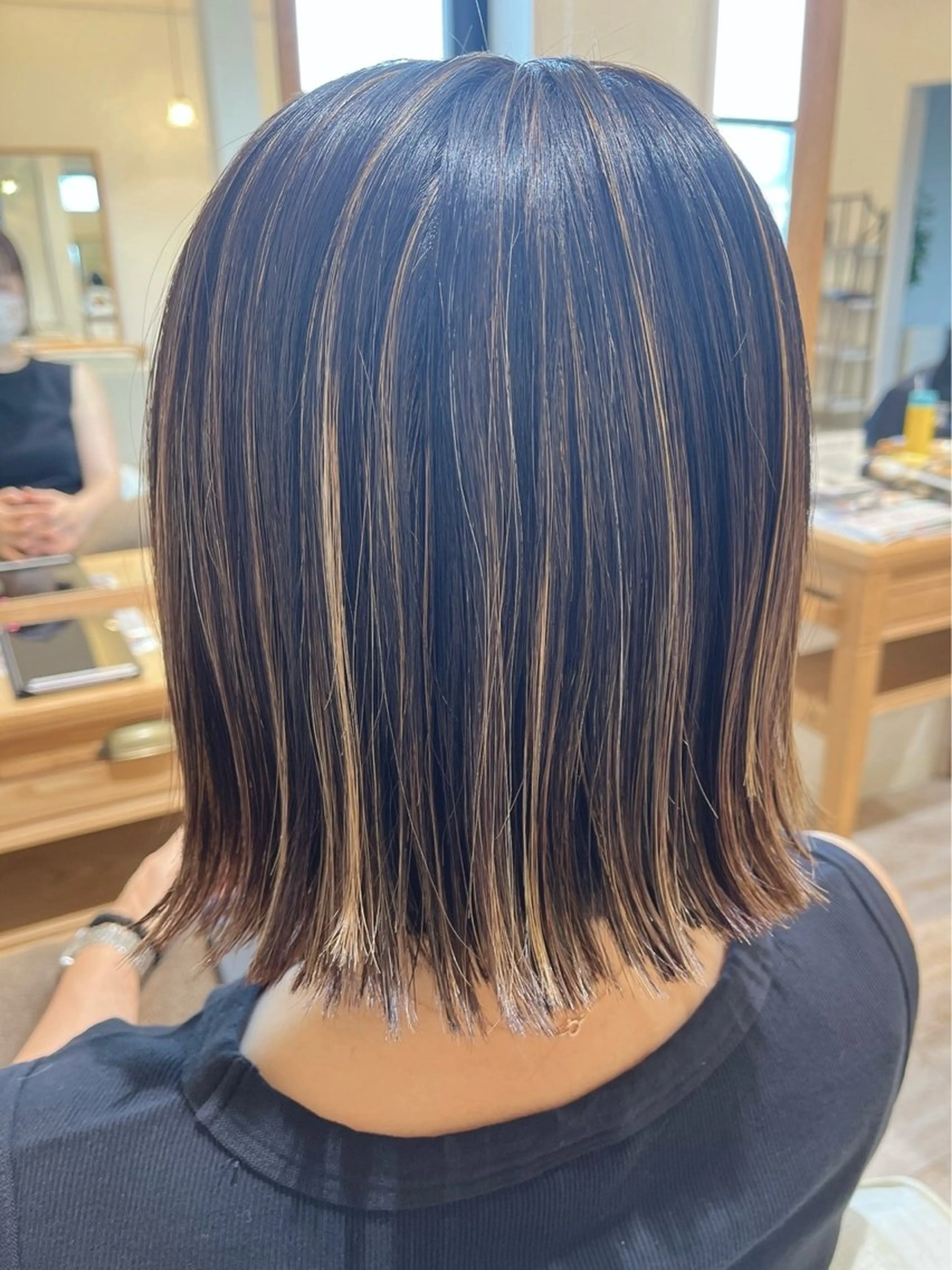 ミディアム カラー KURIYAMA Rimのヘアスタイル