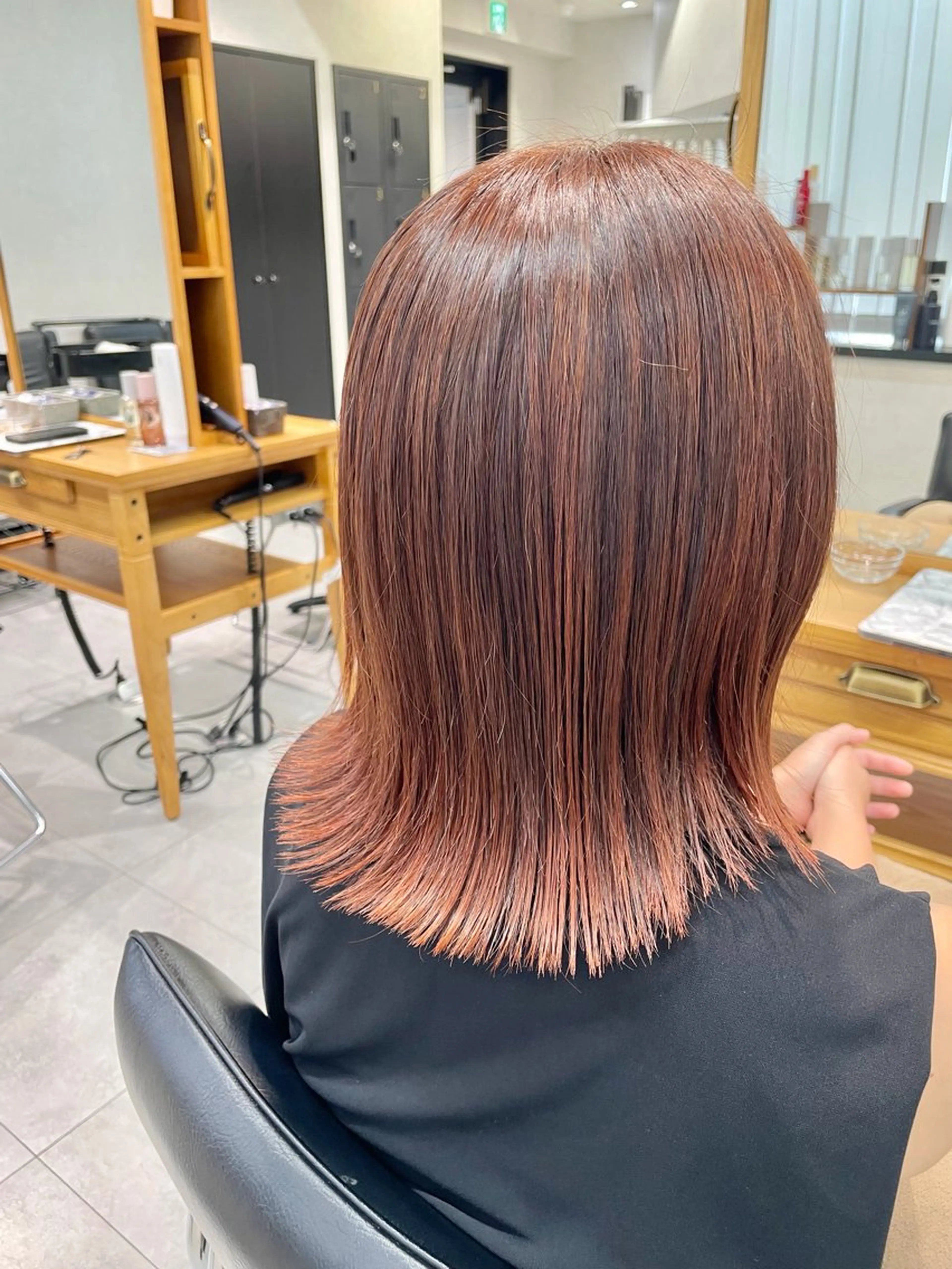 ミディアム カラー ブラウンカラー オレンジ オレンジブラウン ヘアカラー トリートメント ✨横須賀髪質改善✨️ 加藤 百音のヘアスタイル