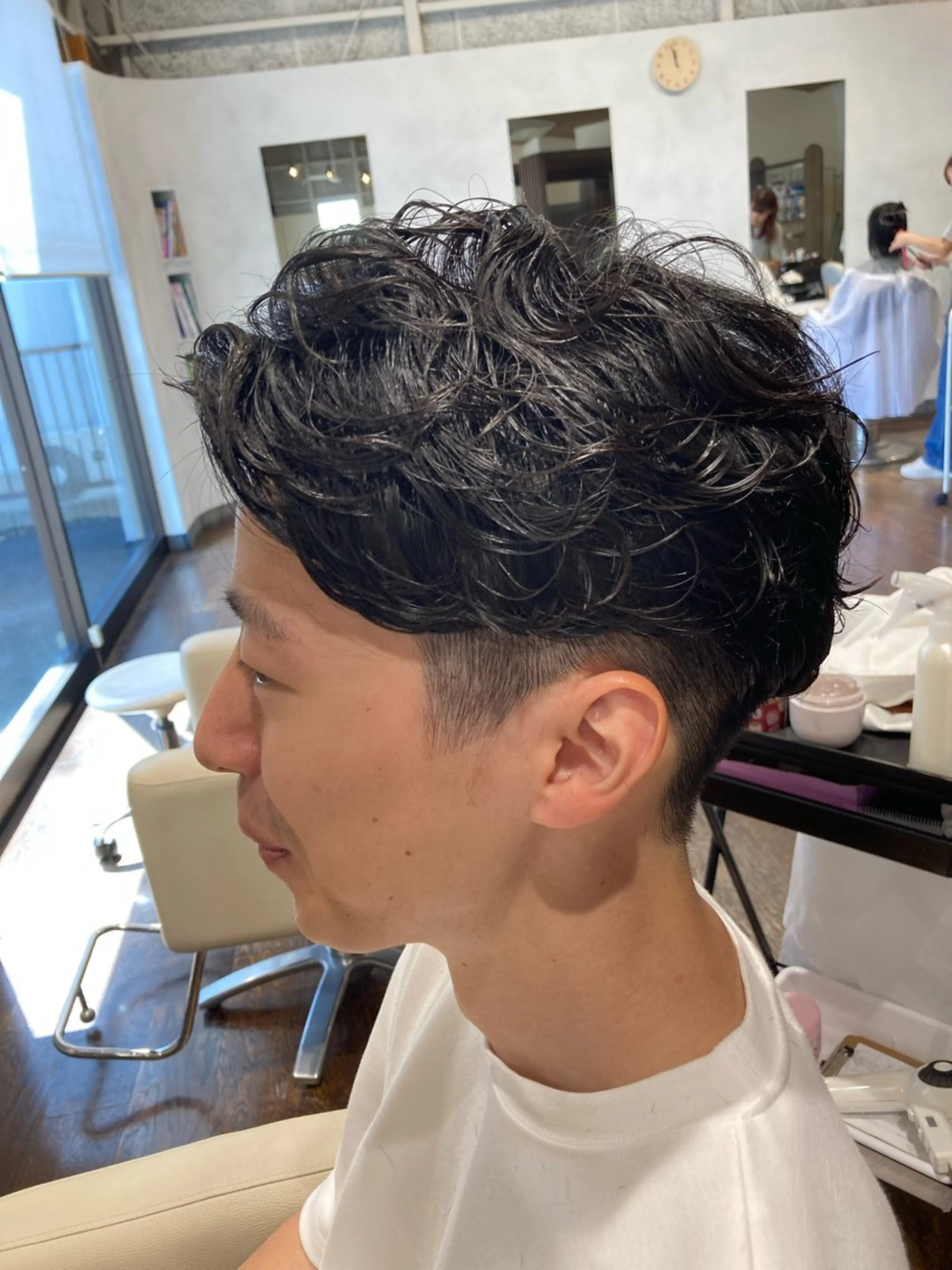パーマ 加藤 泰地のヘアスタイル