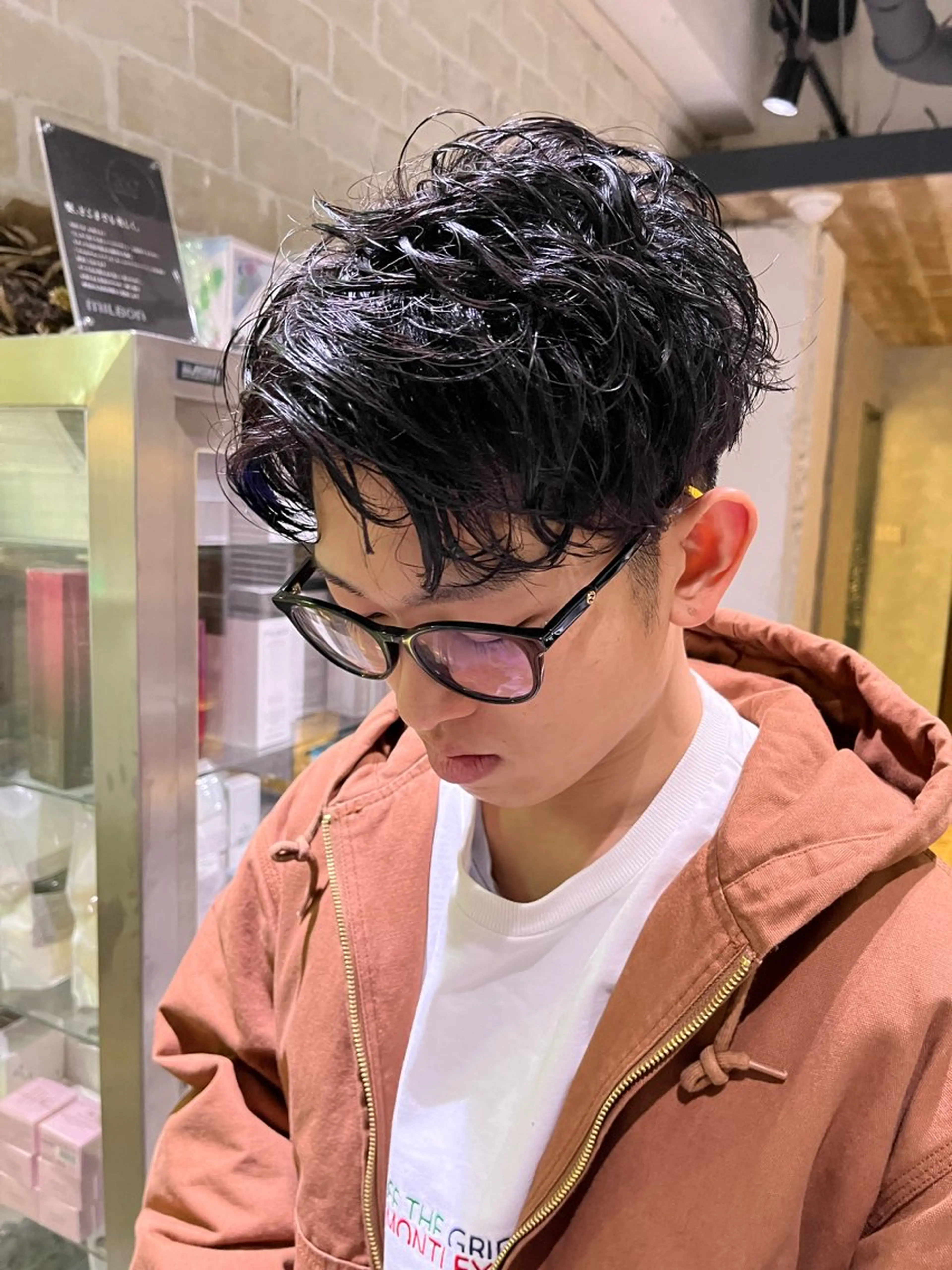 メンズ アップバング カット daichi (UMM)のヘアスタイル