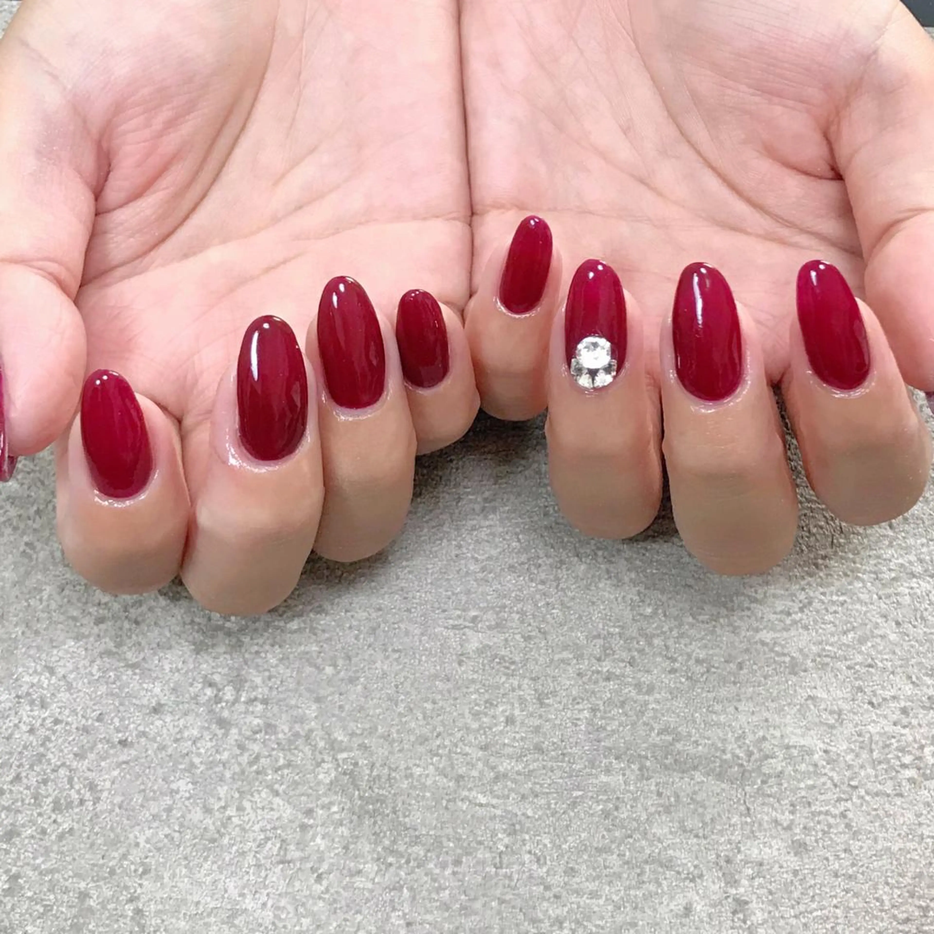 ネイル ハンドネイル nailroom DIASOMNIAのネイルデザイン