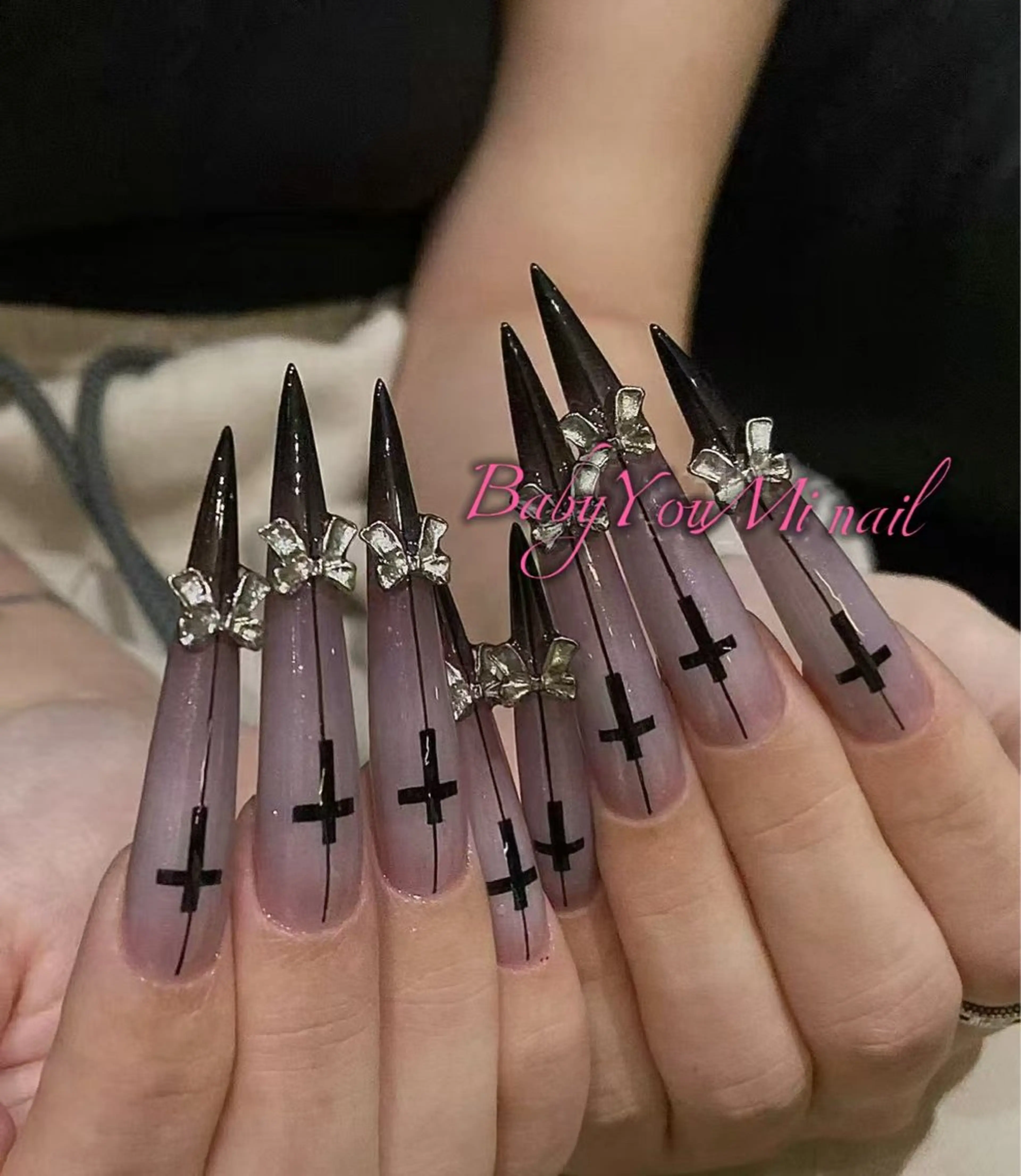 ネイル オーロラネイル フラワーネイル フットネイル フレンチネイル ジェルネイル ハンドネイル 相沢 さやかのネイルデザイン