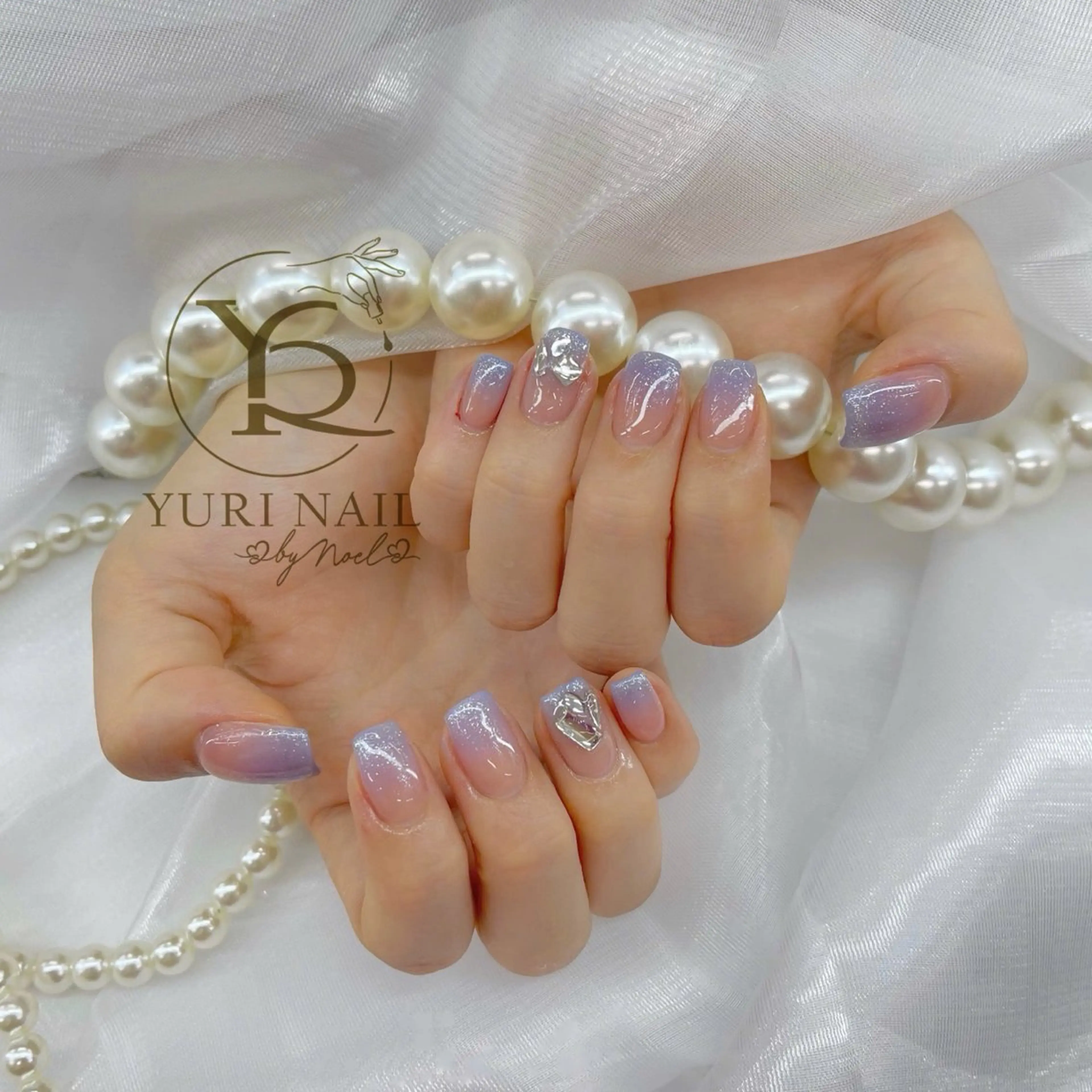 ネイル ハンドネイル フットネイル ハンドケア YURI Nail NARITAのネイルデザイン