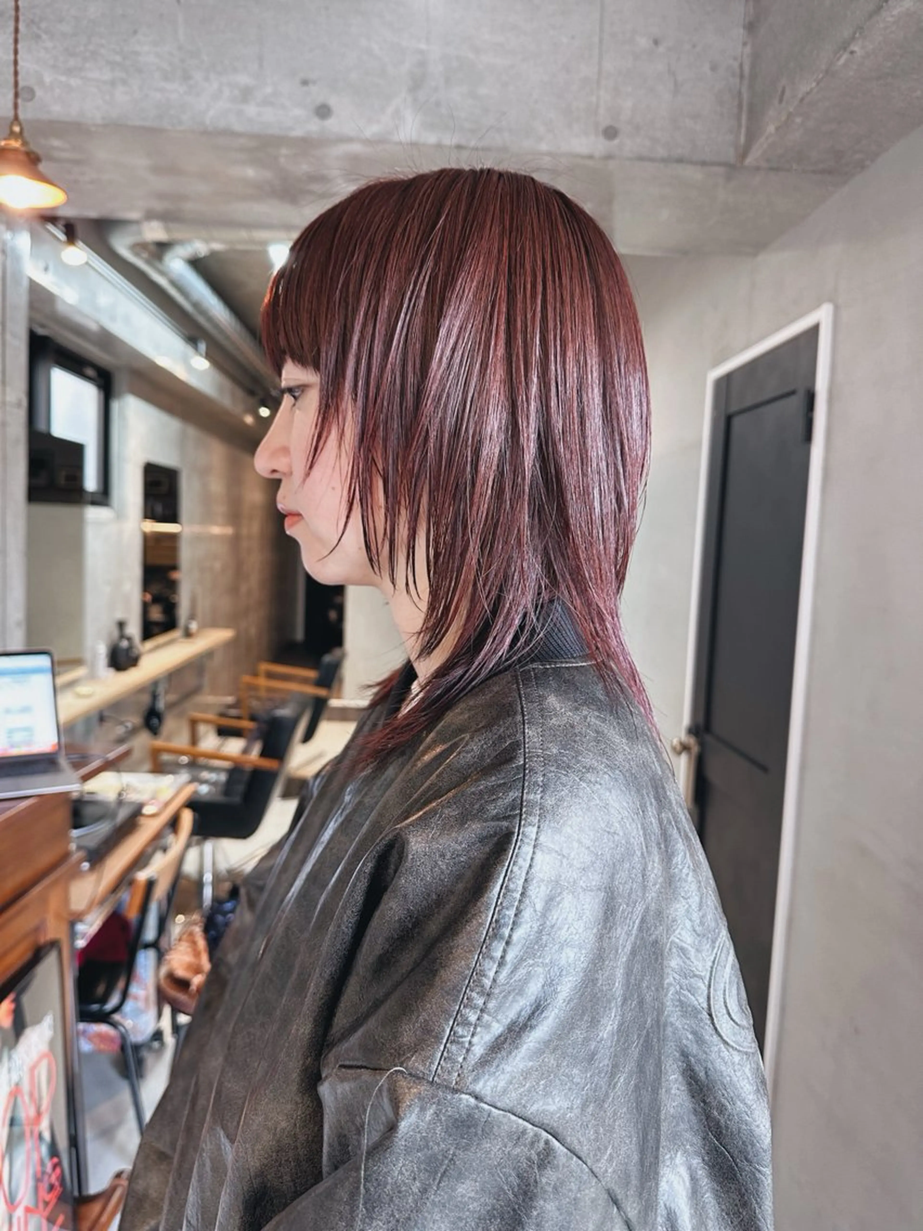 セミロング カット ヘアカラー トリートメント 前野 日奈のヘアスタイル