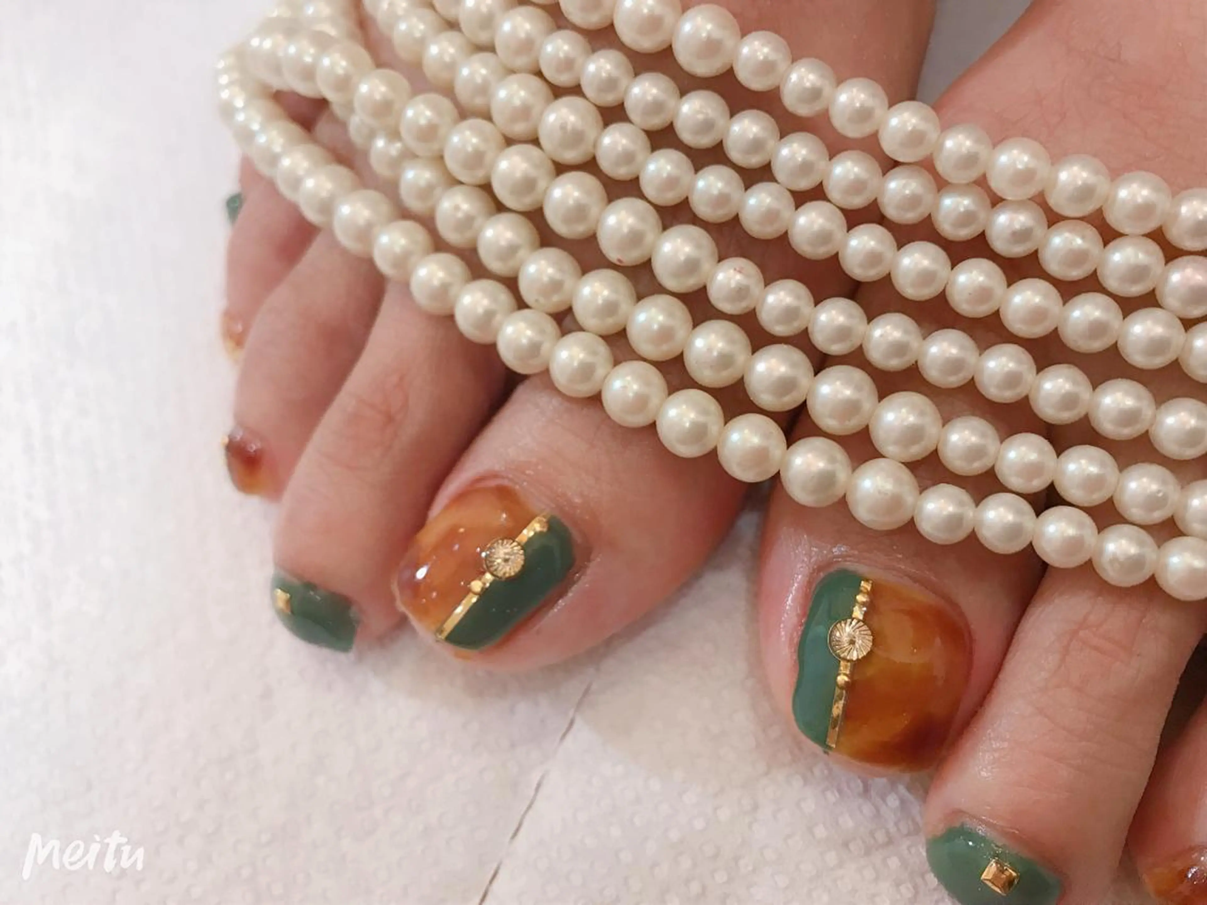 ショート カラー ネイル SINCERELY シンシアリー🌈のネイルデザイン