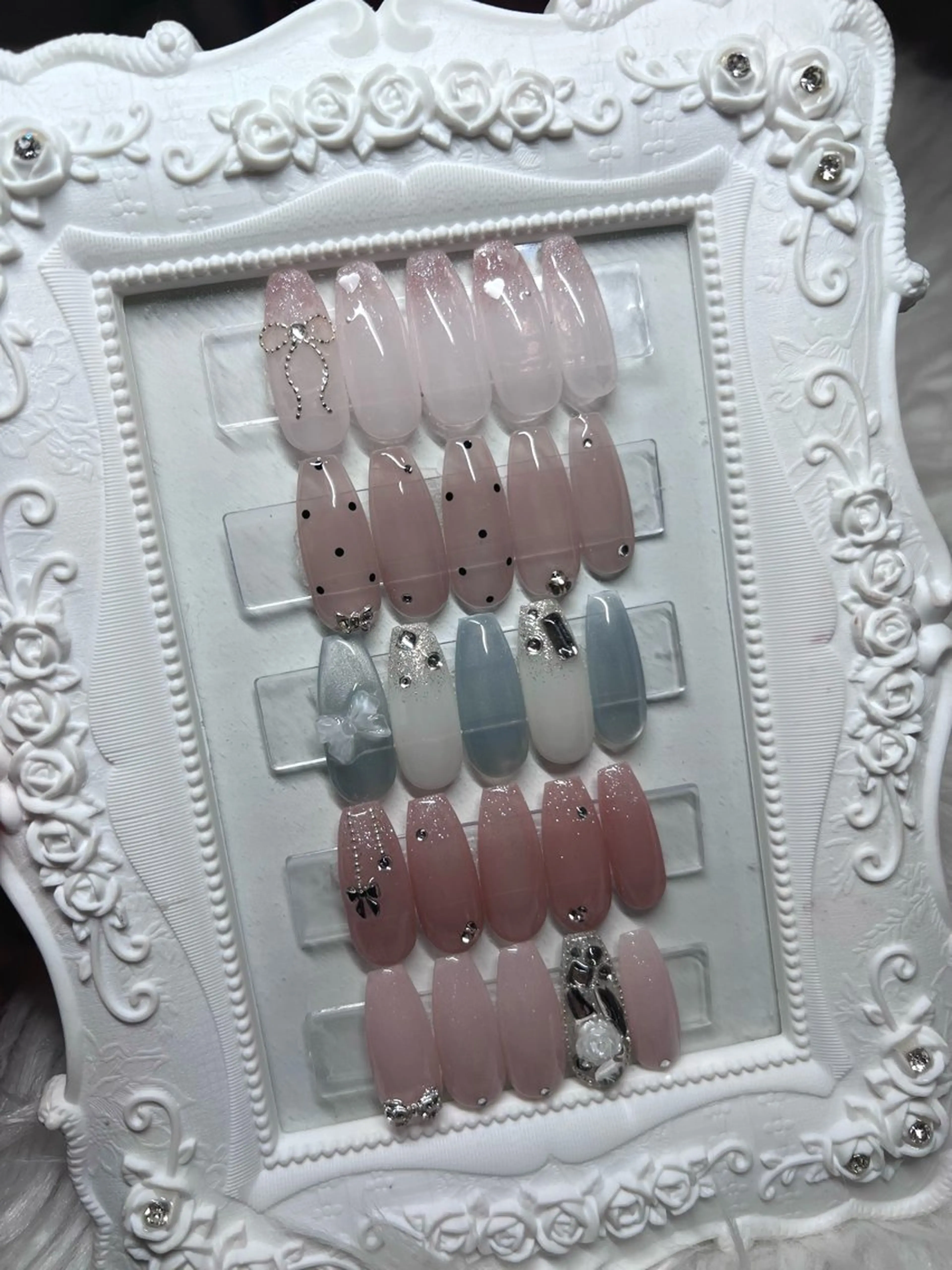 ネイル シンプルネイル eclana🤍 sarinaのネイルデザイン