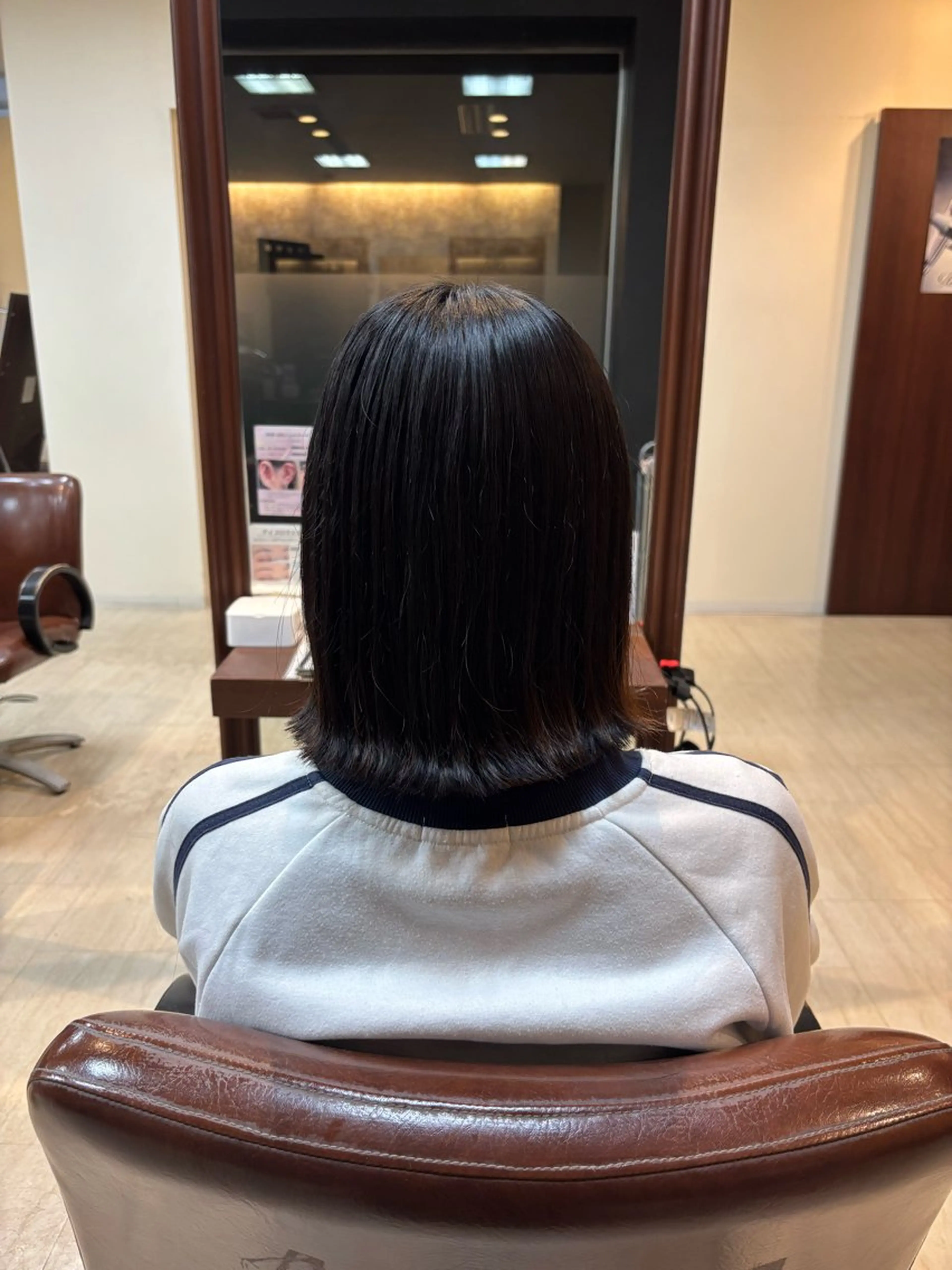 ショート カット ヘアカラー brace 小笹花純のヘアスタイル