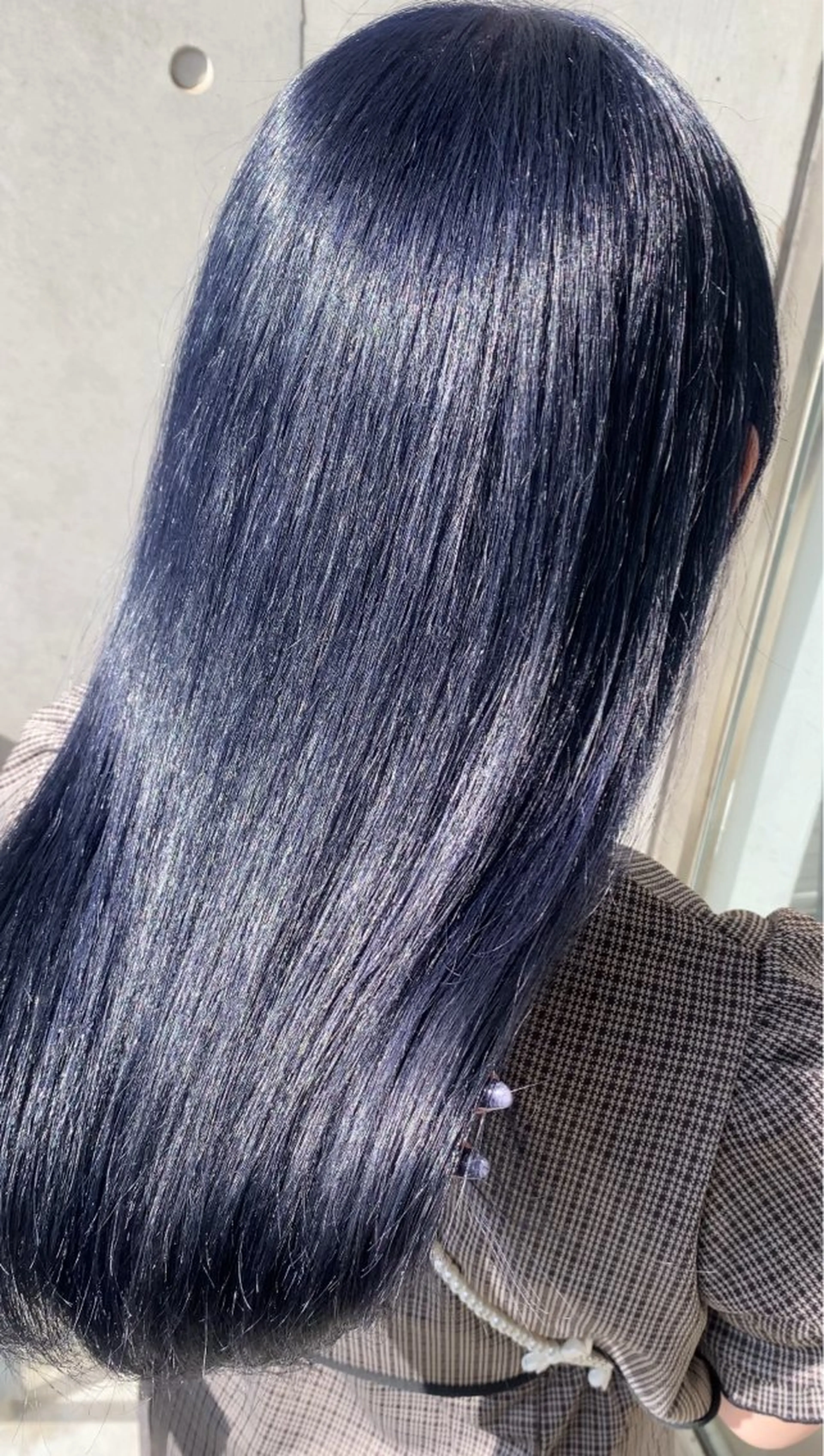 ロング カラー 黒髪 ブリーチ ブルーカラー ブルーブラック カット ヘアカラー トリートメント 【ROA】 MISUZU✨のヘアスタイル