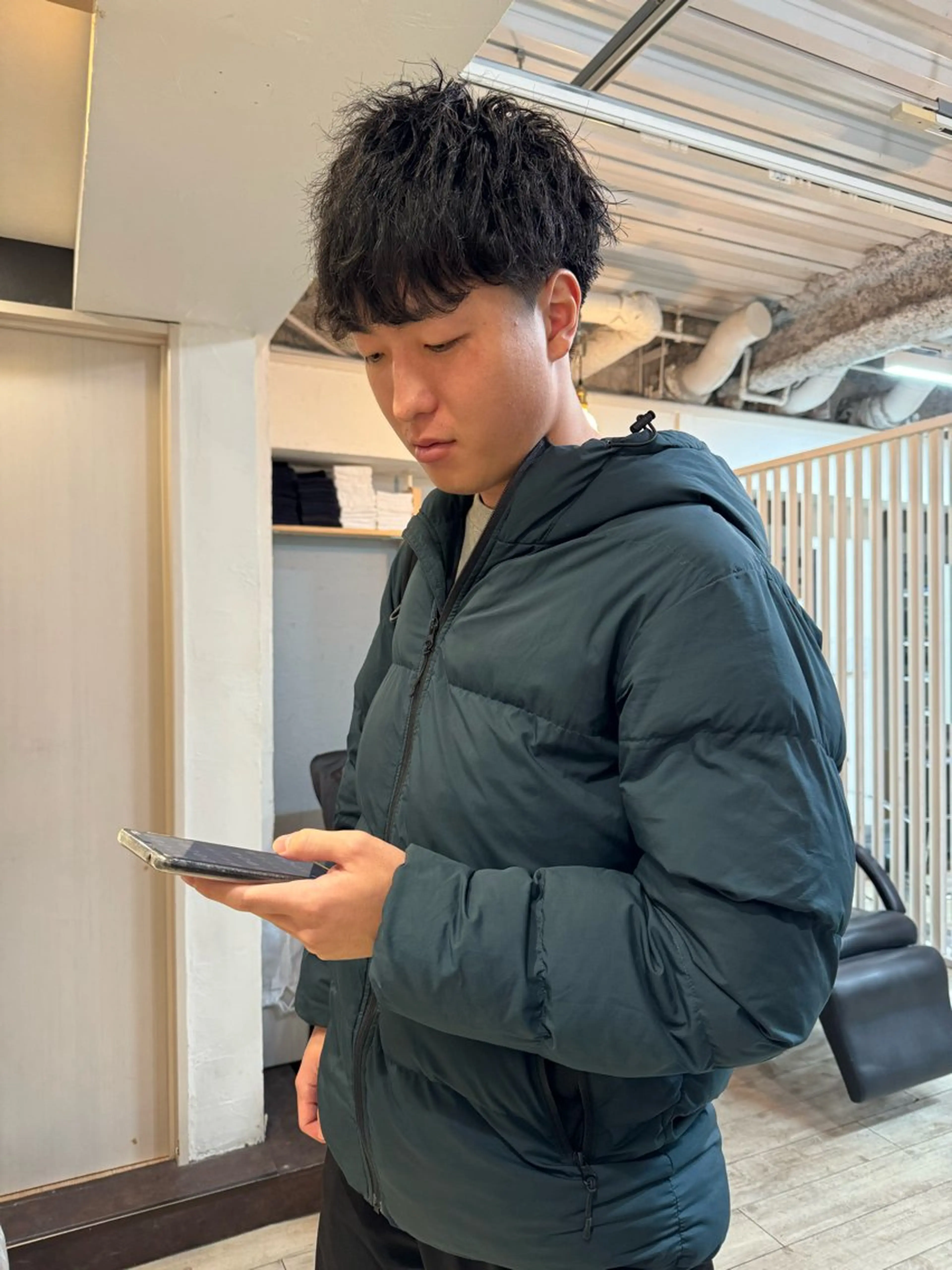 カラー パーマ メンズ アップバング センターパート マッシュ メンズパーマ スパイキーショート 【池袋/スパイキー ショート】ⓝⓘⓜⓤのヘアスタイル