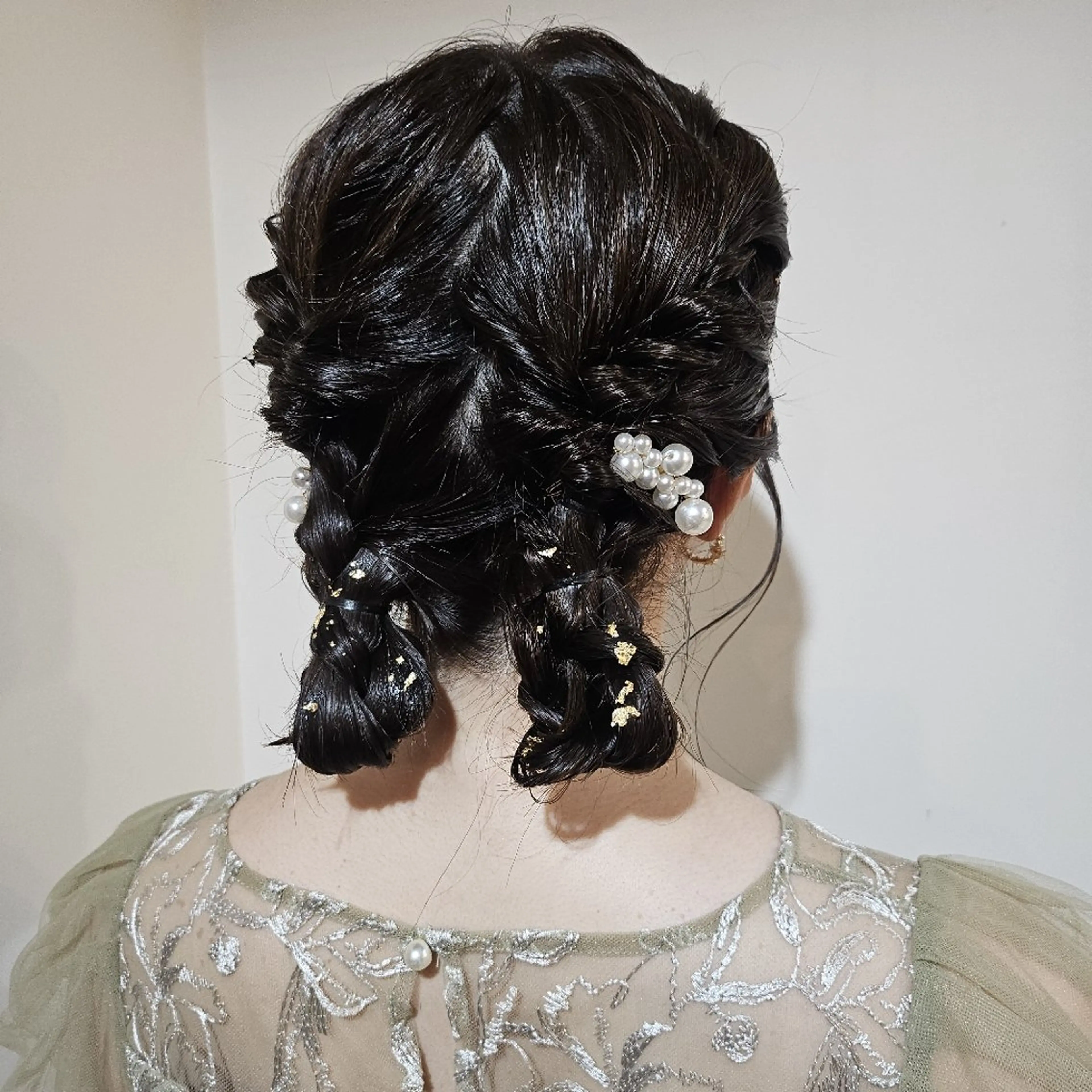 ヘアアレンジ 結婚式・ブライダル ヘアセット 🇰🇷透明感×ハイ トーン🌟tomoのヘアスタイル