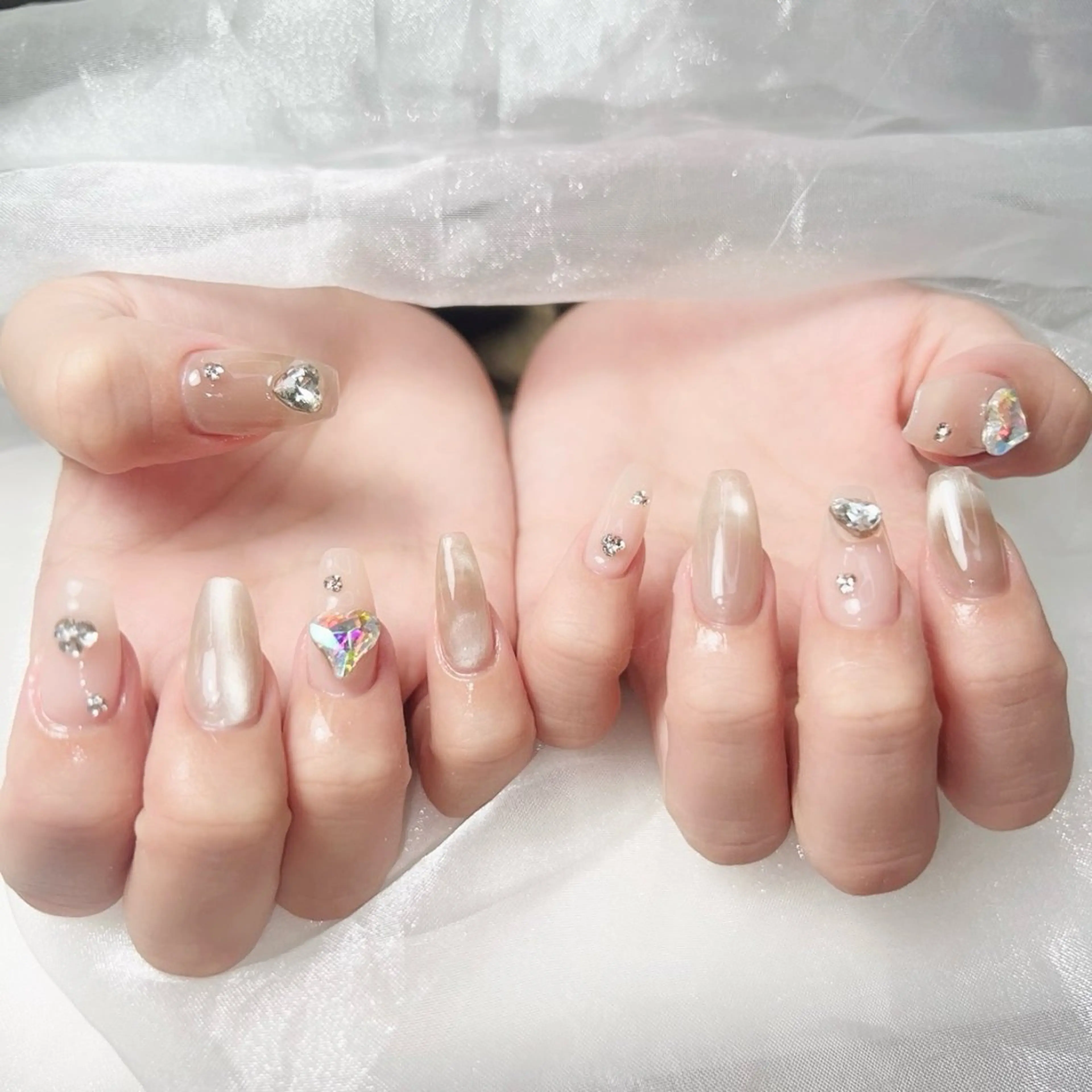 セミロング 韓国風ヘア クリスマス Mika nail salon 鶯谷のネイルデザイン