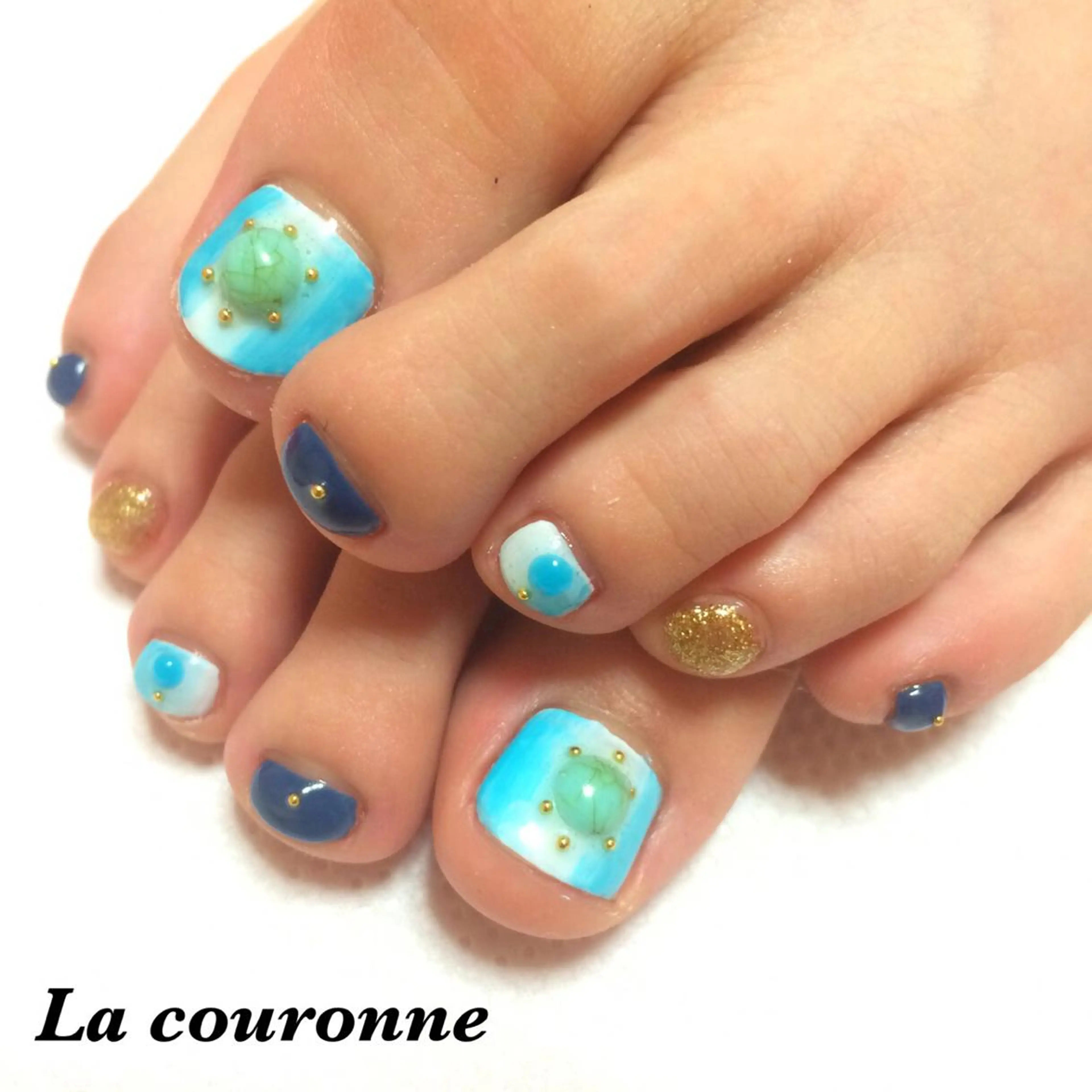 ネイル Lacouronne NATSUMIのネイルデザイン