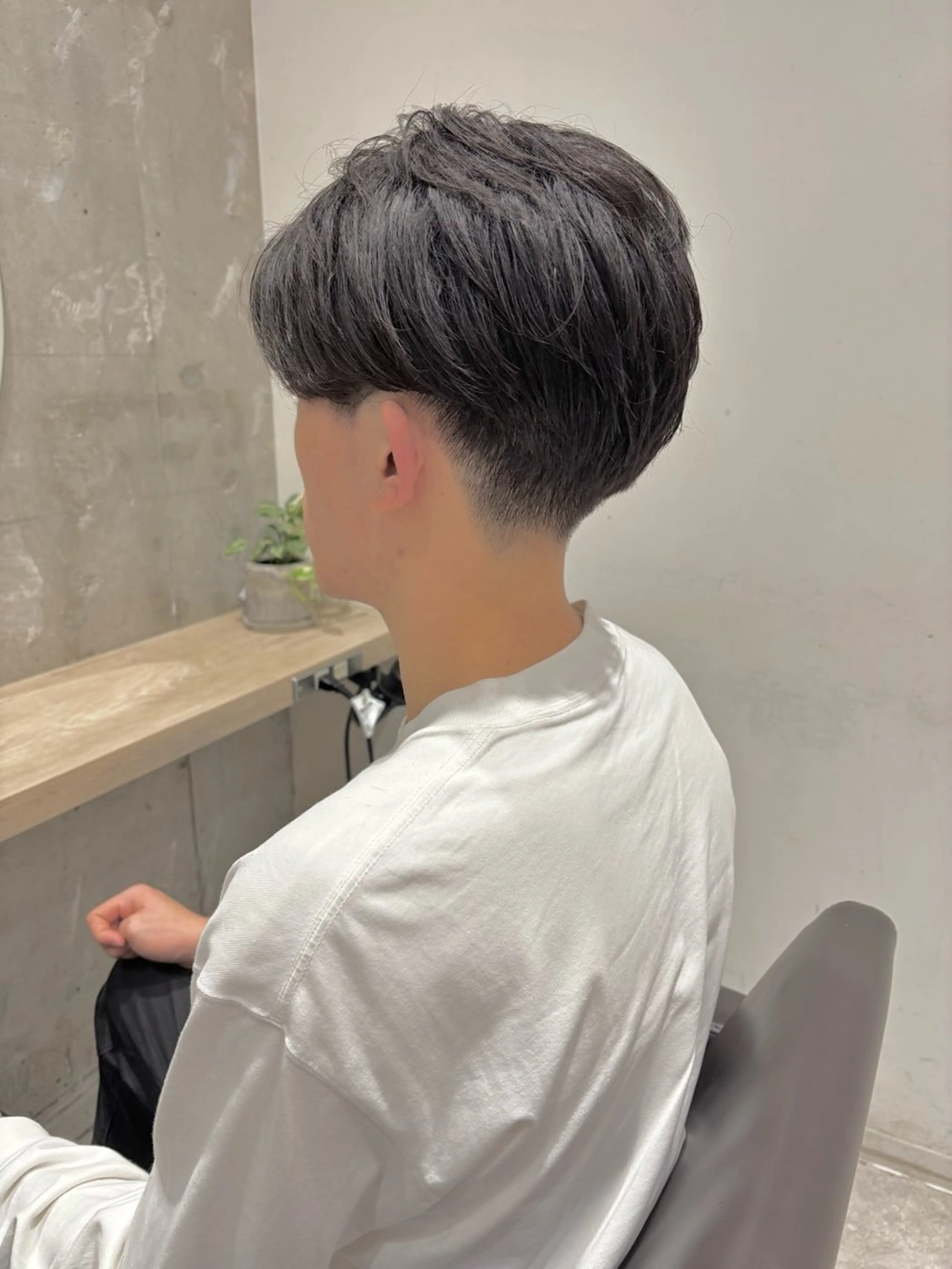 メンズ AMI ウルフ/ショートのヘアスタイル