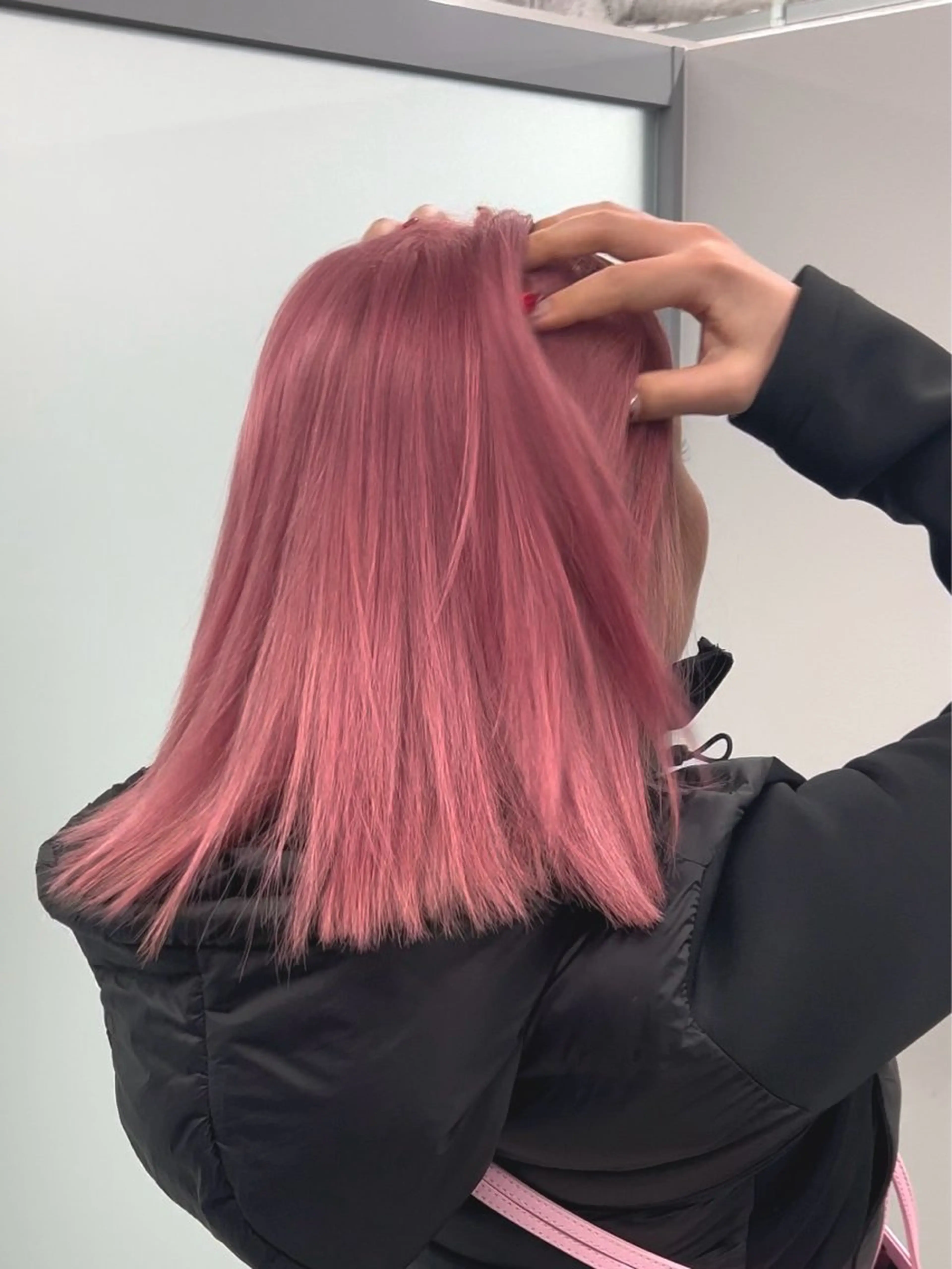 ミディアム カラー 難波/ハイトーン 🦋AOI🦋のヘアスタイル