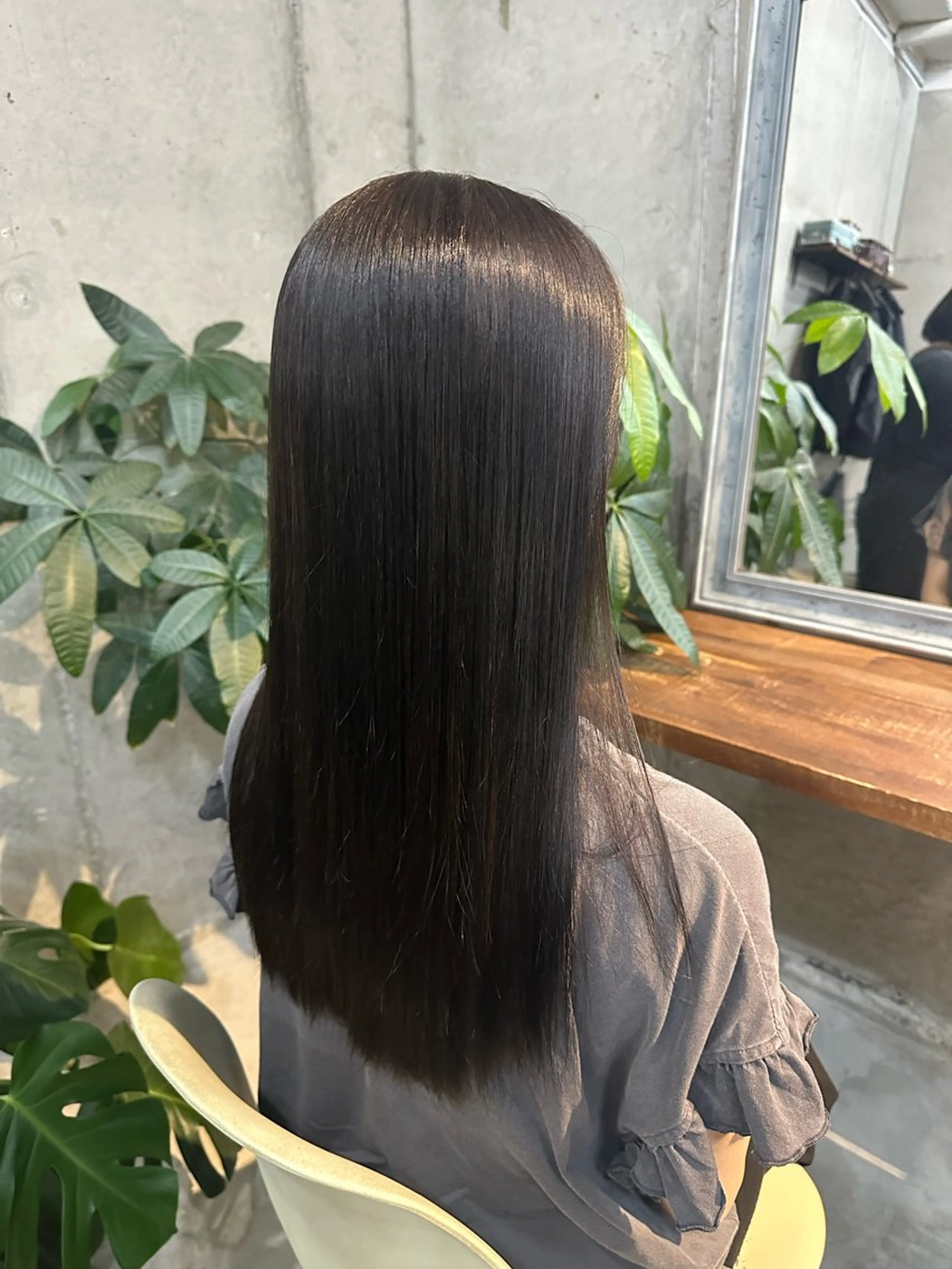 ロング 田本 雛のヘアスタイル