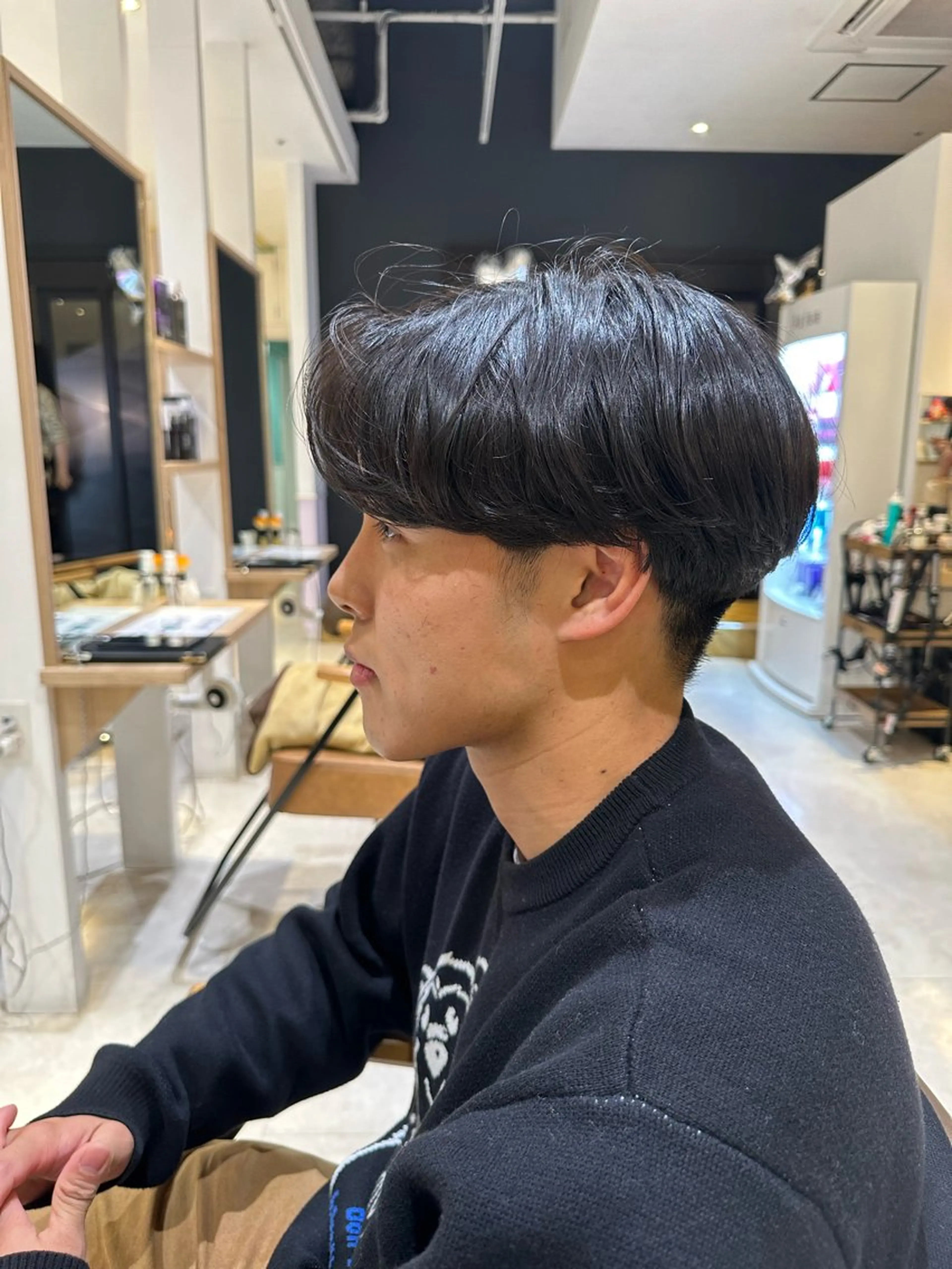 メンズ BISCO hair 小西冬馬 縮毛矯正のヘアスタイル