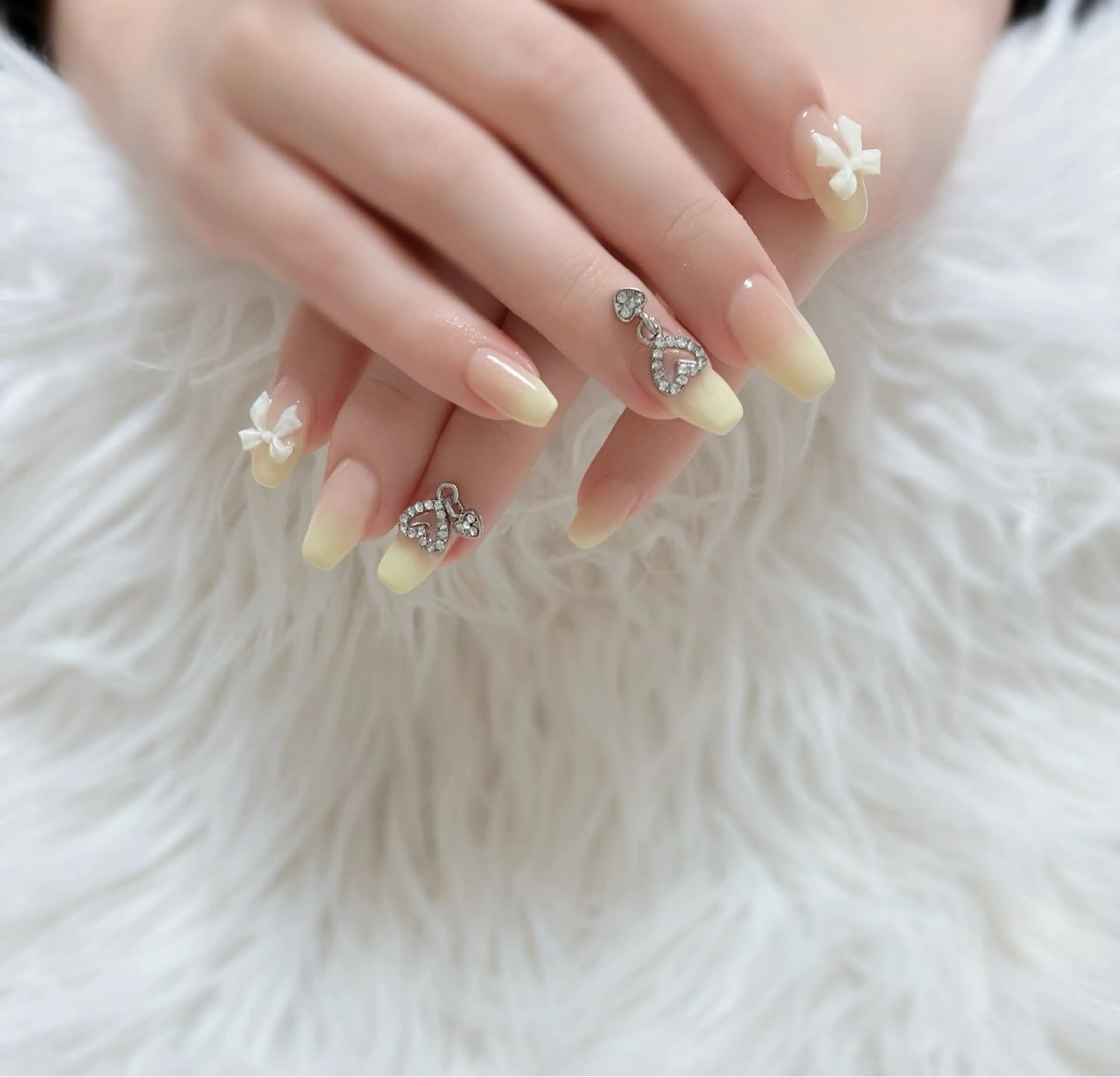 ネイル ESPOIR Ｎのネイルデザイン