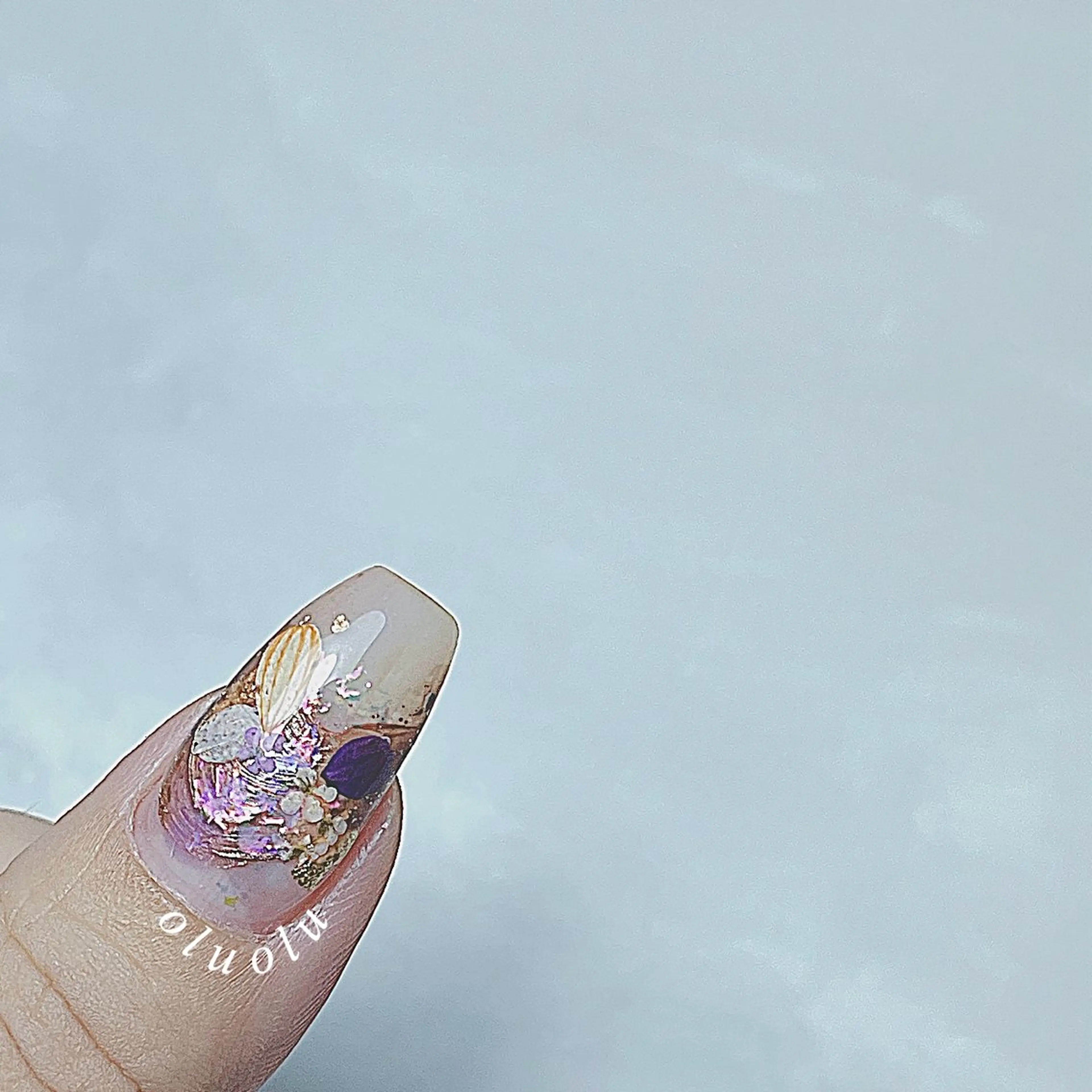 ネイル アートネイル オーロラネイル フラワーネイル ニュアンスネイル ぷっくりネイル ハンドネイル 大村 紬華のネイルデザイン