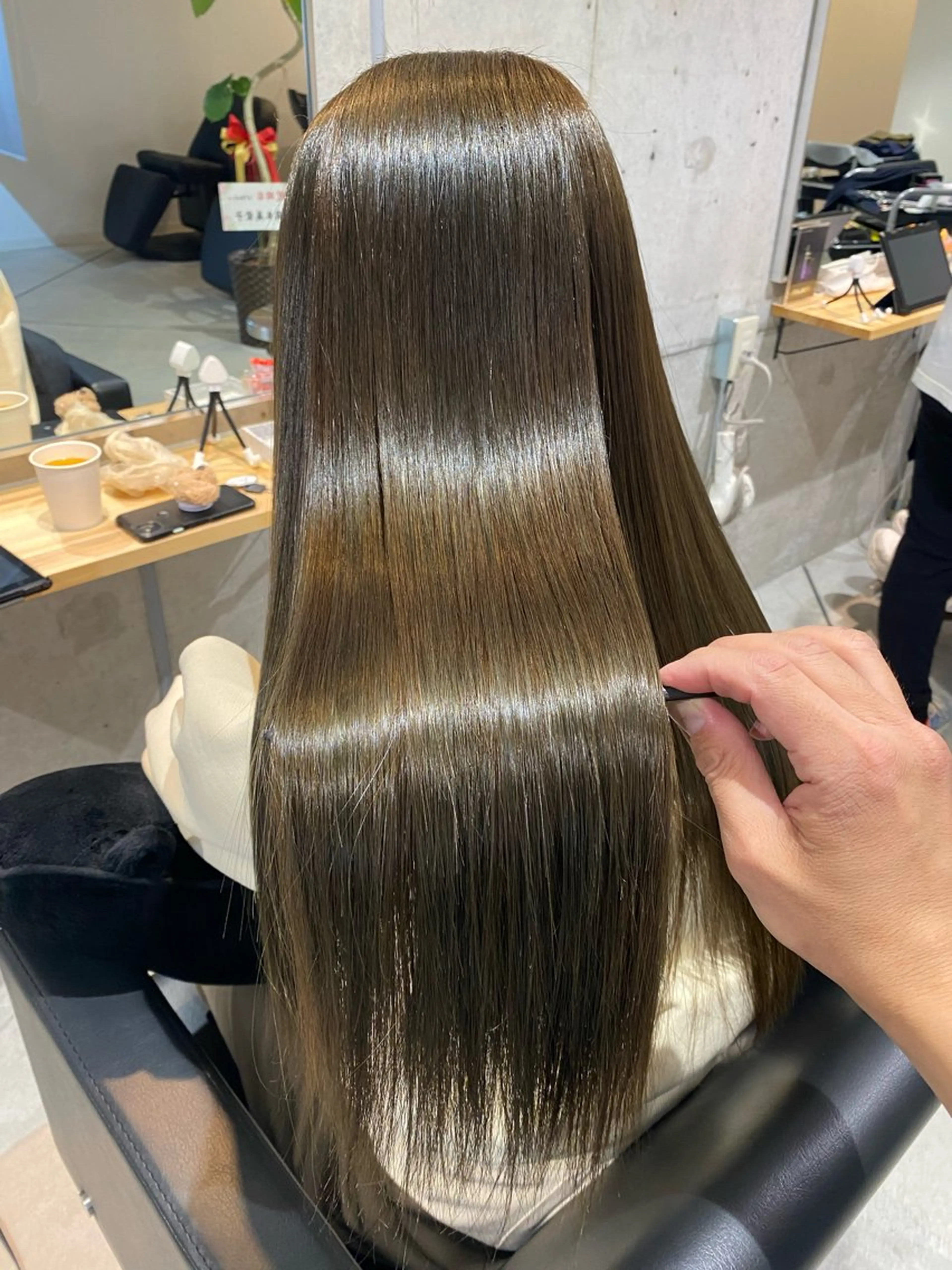 ロング ヘアカラー トリートメント ATRAS hair Bezia所属・波濤 優季のヘアスタイル