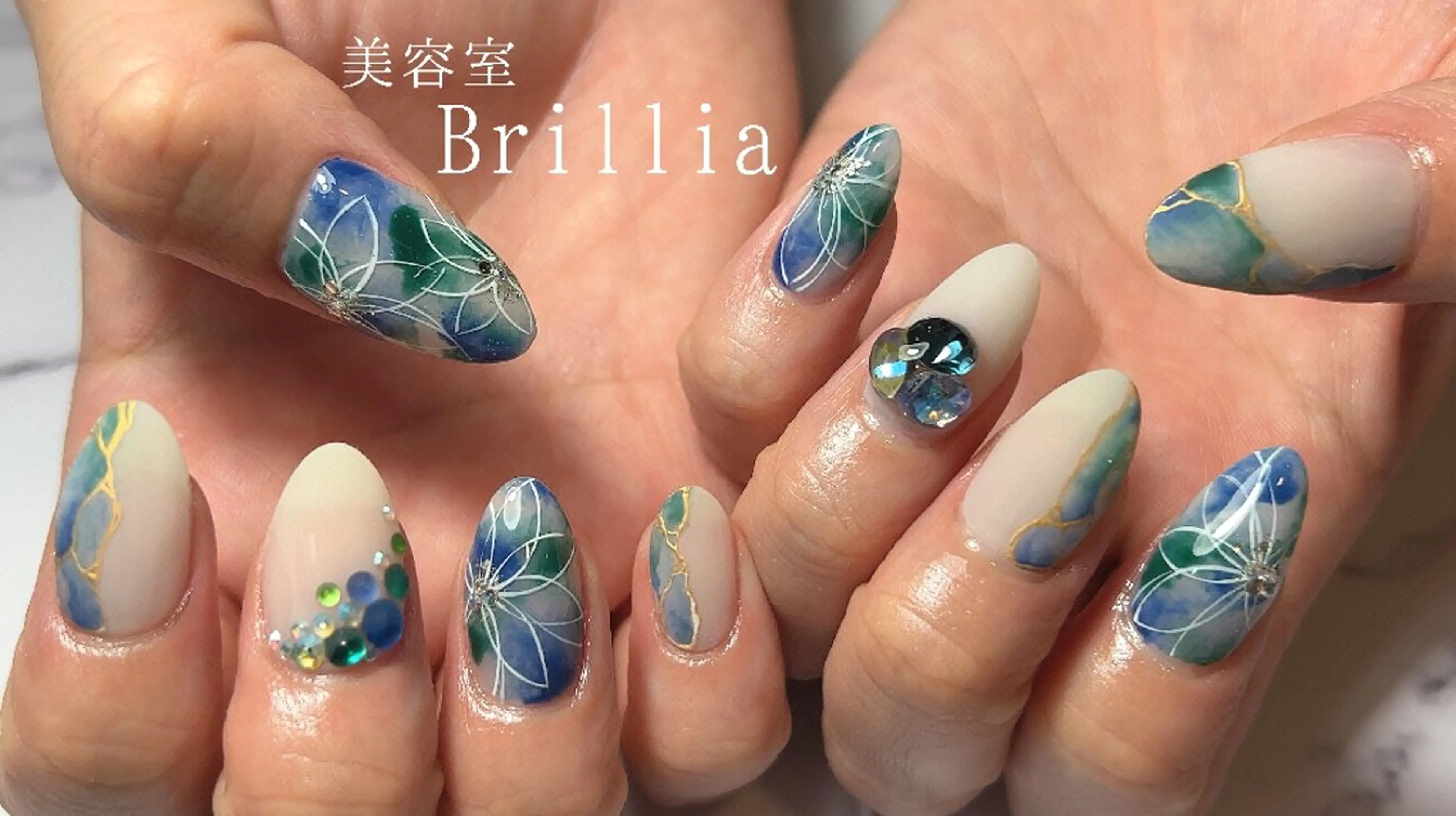 ネイル ハンドネイル 柴田 彩のネイルデザイン