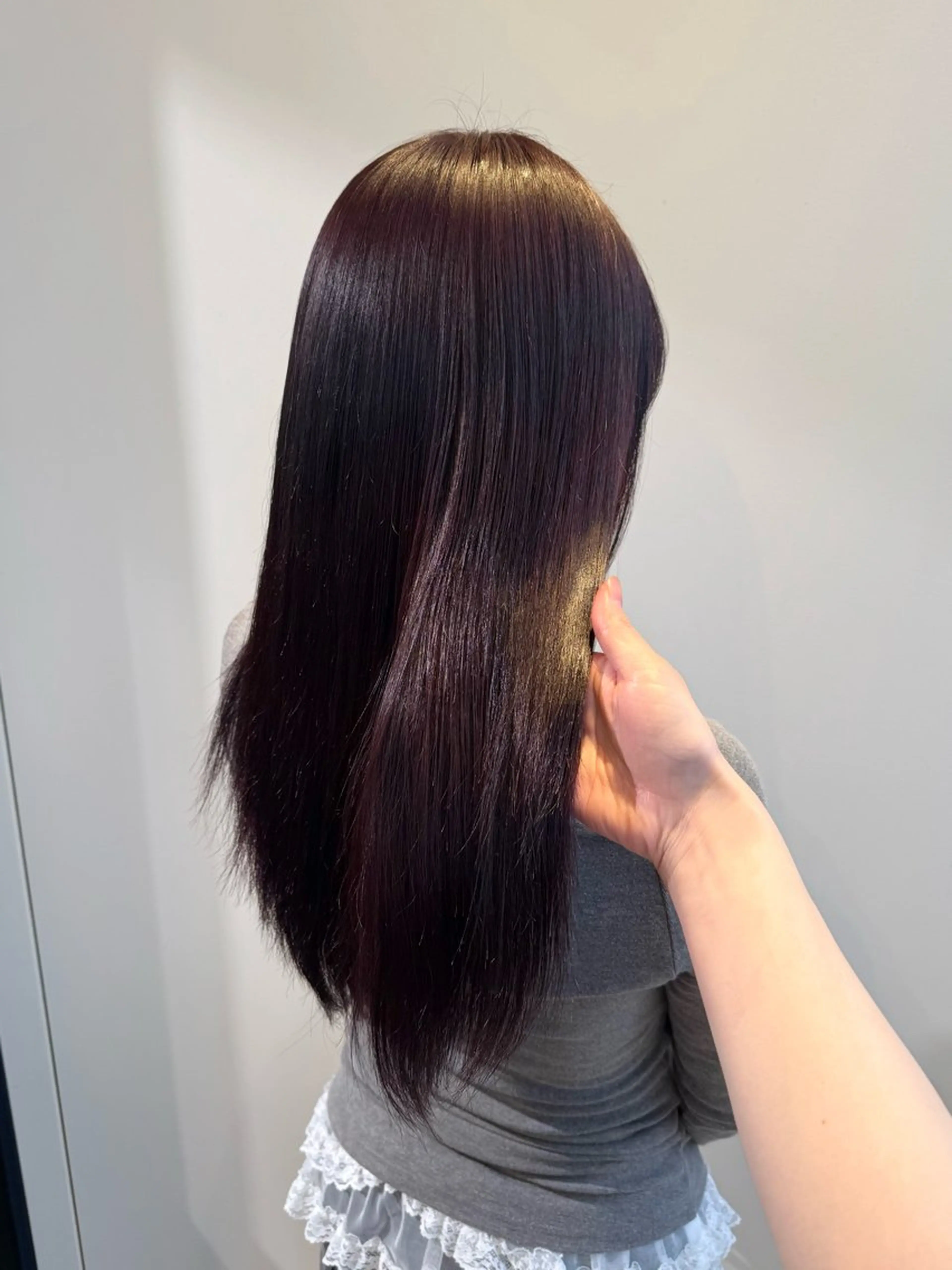 🌟人気No.1🌟ダメージレスカラー➕前髪カット➕簡単トリートメントの写真