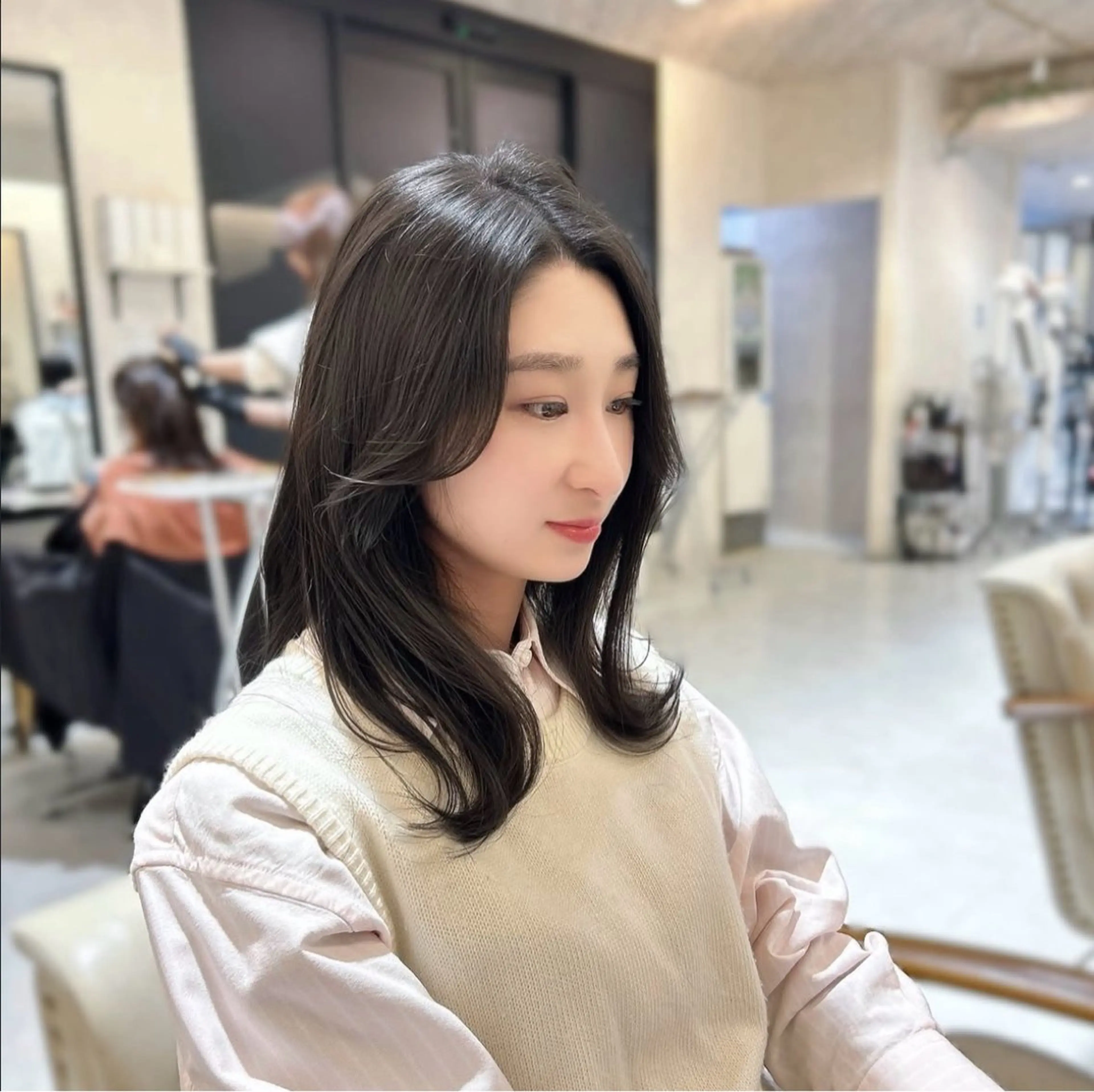 ミディアム カット ヘアカラー トリートメント 本店店長☆ 前原海翔のヘアスタイル