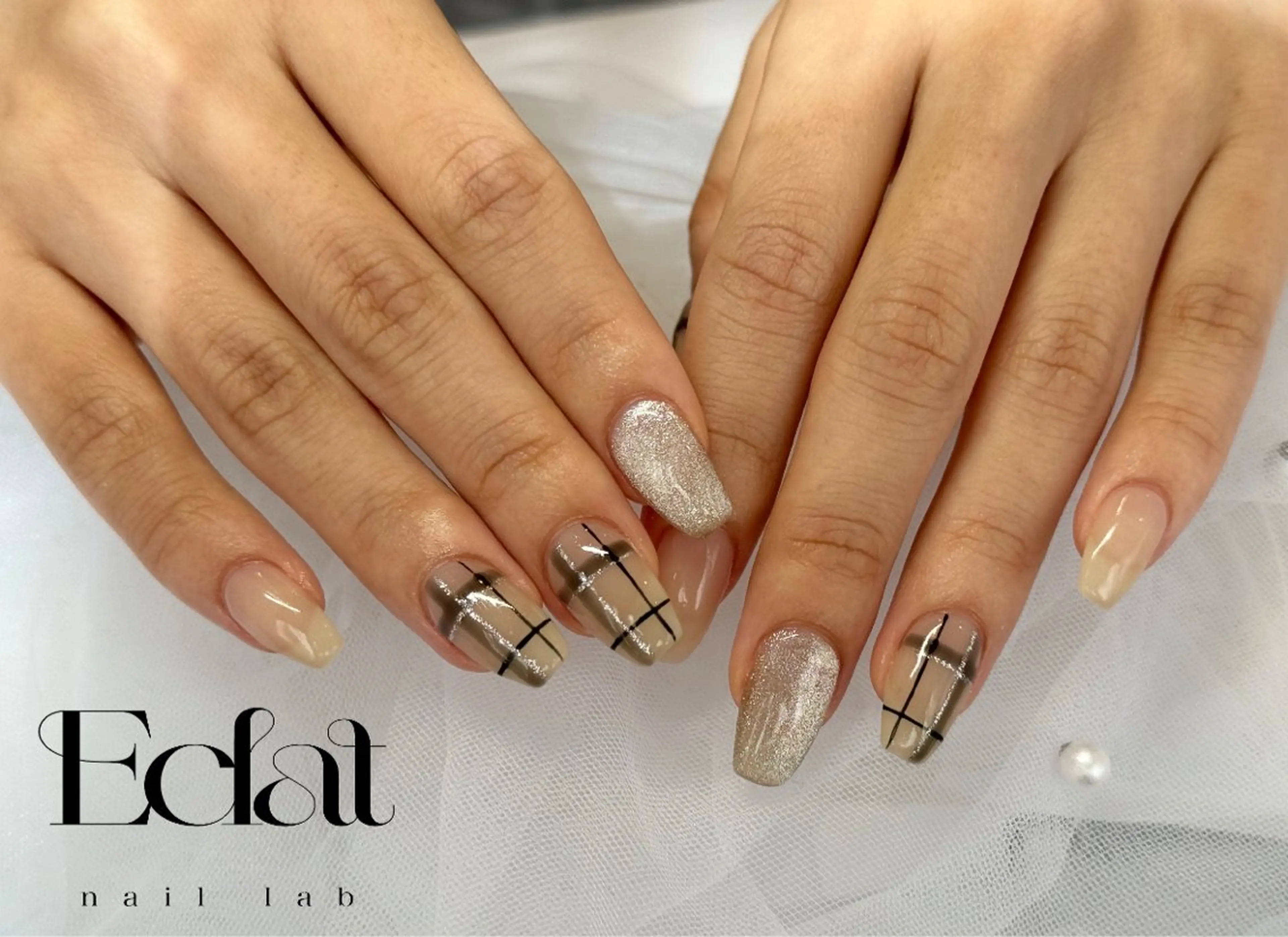 ミディアム ハンドネイル ネイルラボEclat RINAのネイルデザイン