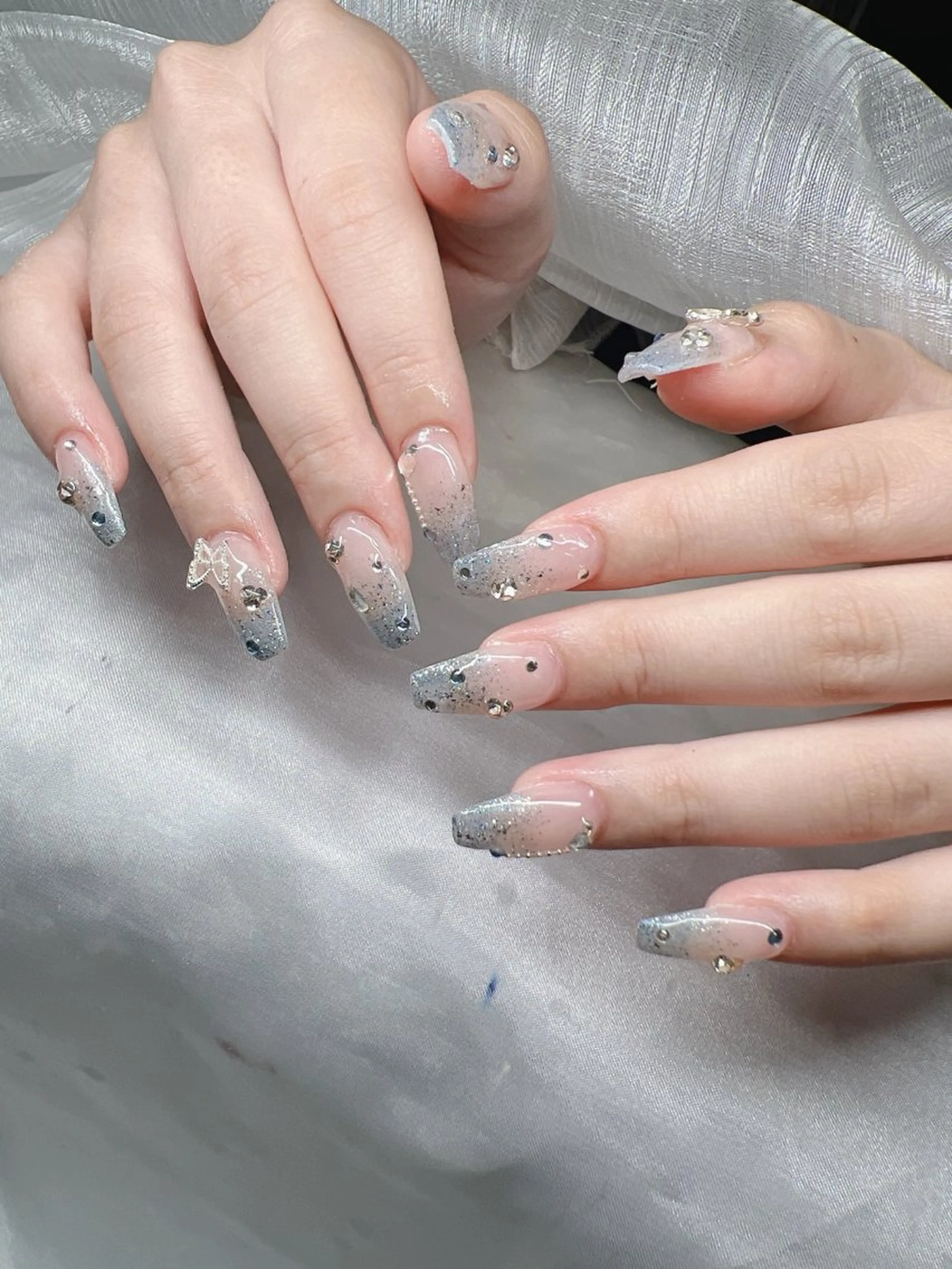 ネイル ハンドネイル Lee Nailsのネイルデザイン