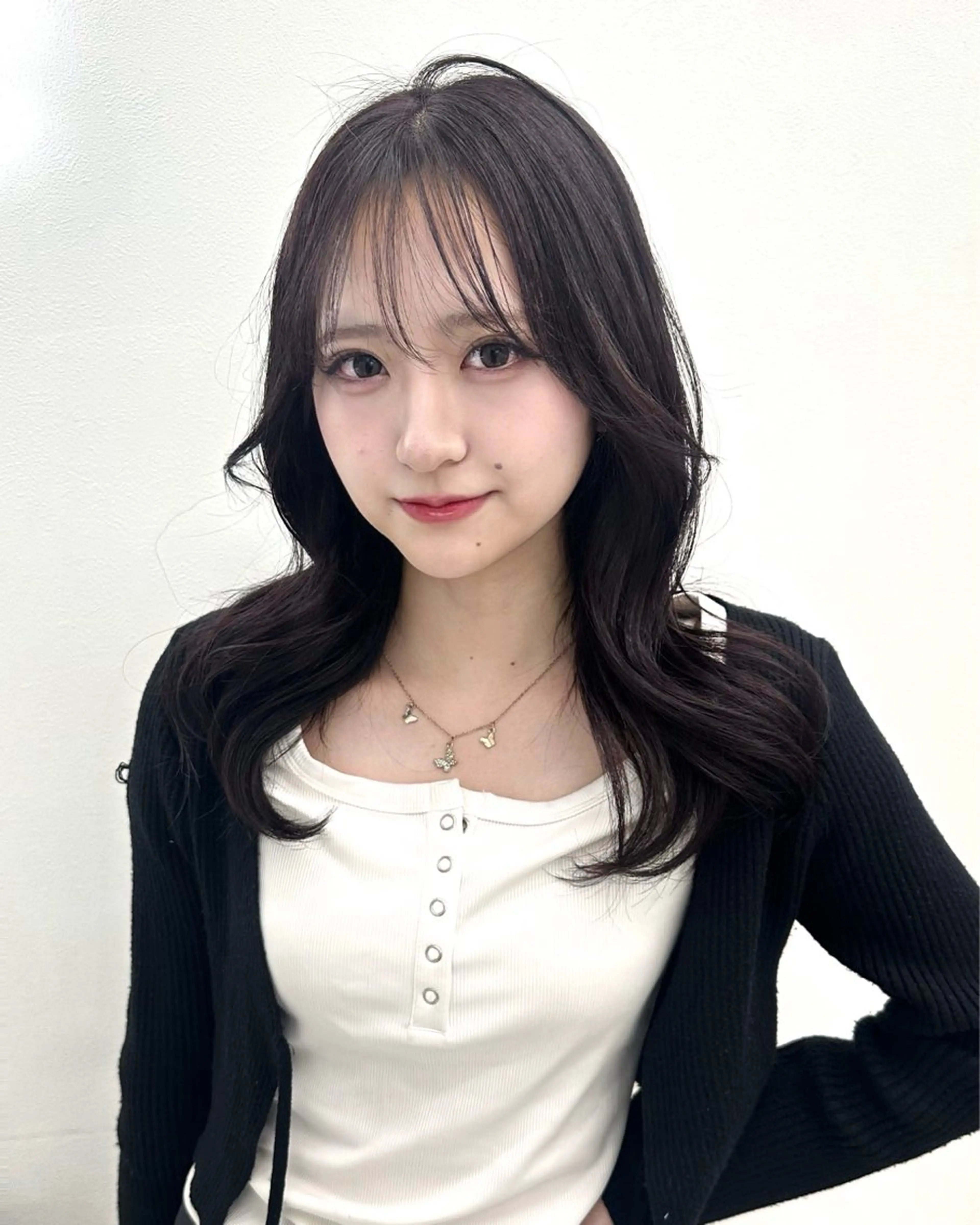 セミロング カラー ヘアアレンジ 大人っぽ中韓レディ ヘア🤍MAOのヘアスタイル