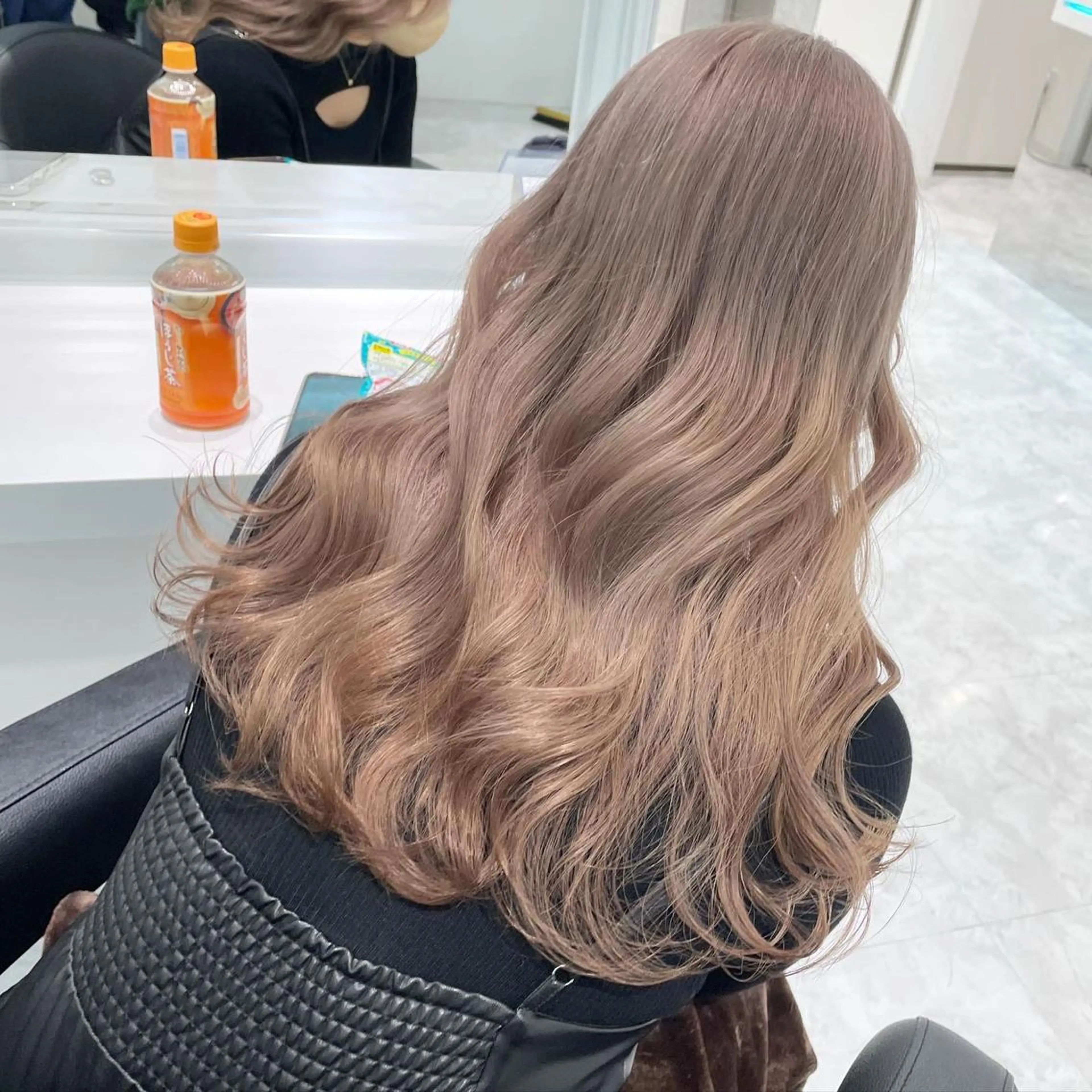 セミロング カラー ヘアカラー トリートメント 髪質改善/美髪矯正 艶髪/Takutoのヘアスタイル