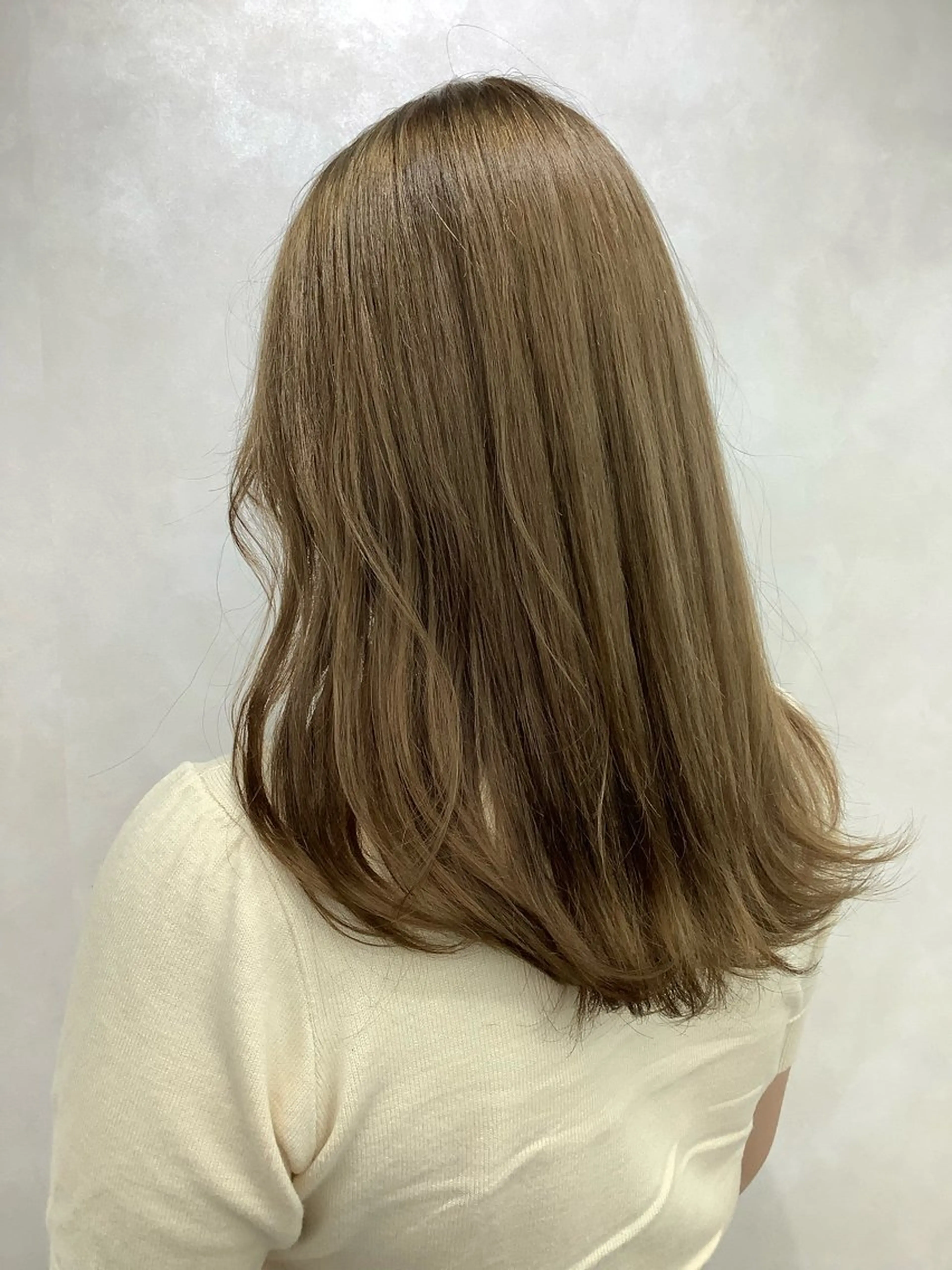 カラー ヘアカラー トウマ｜色落ちまで可 愛いハイトーン✨横浜のヘアスタイル