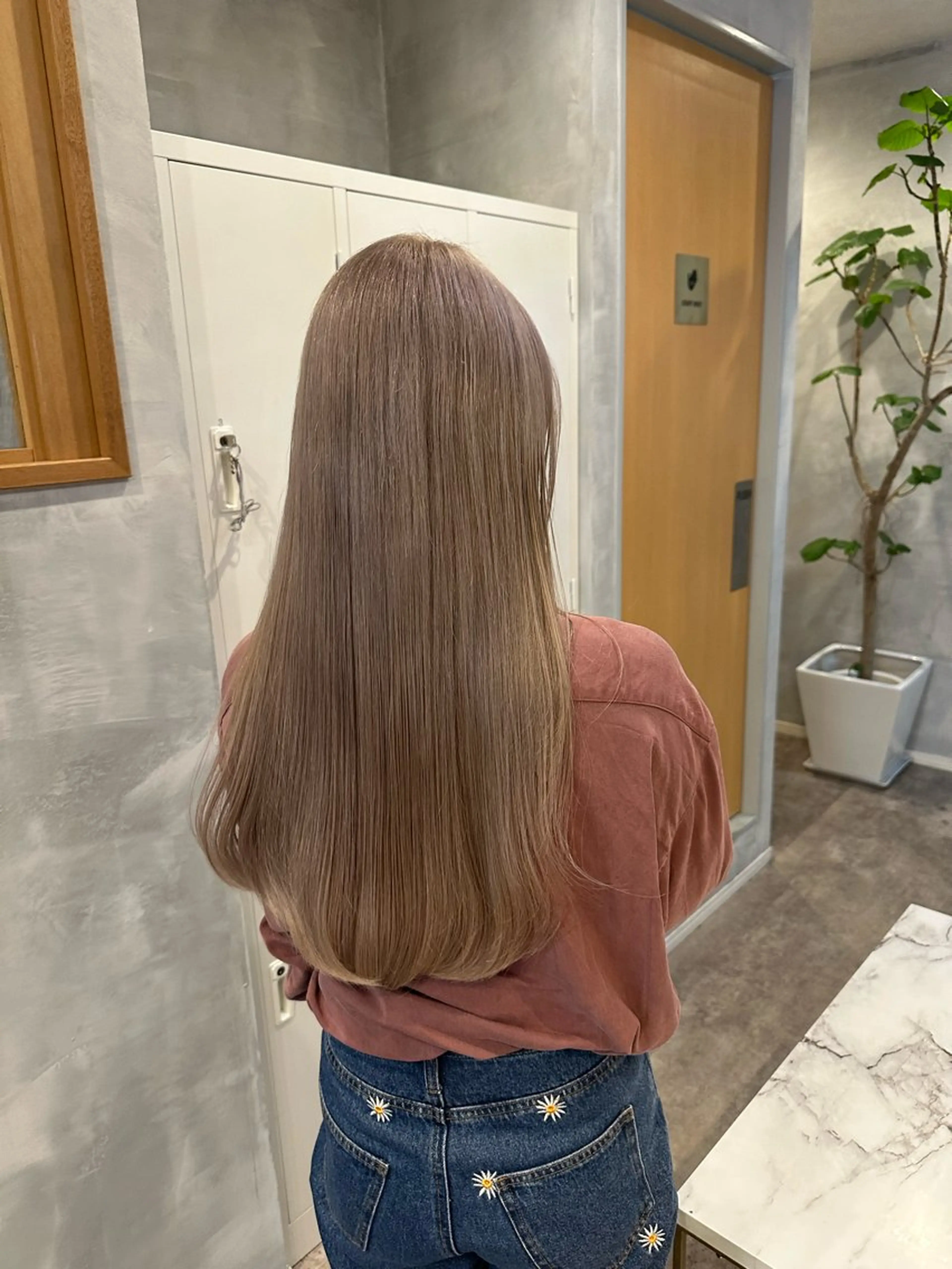 ロング カラー 大久保 優香のヘアスタイル