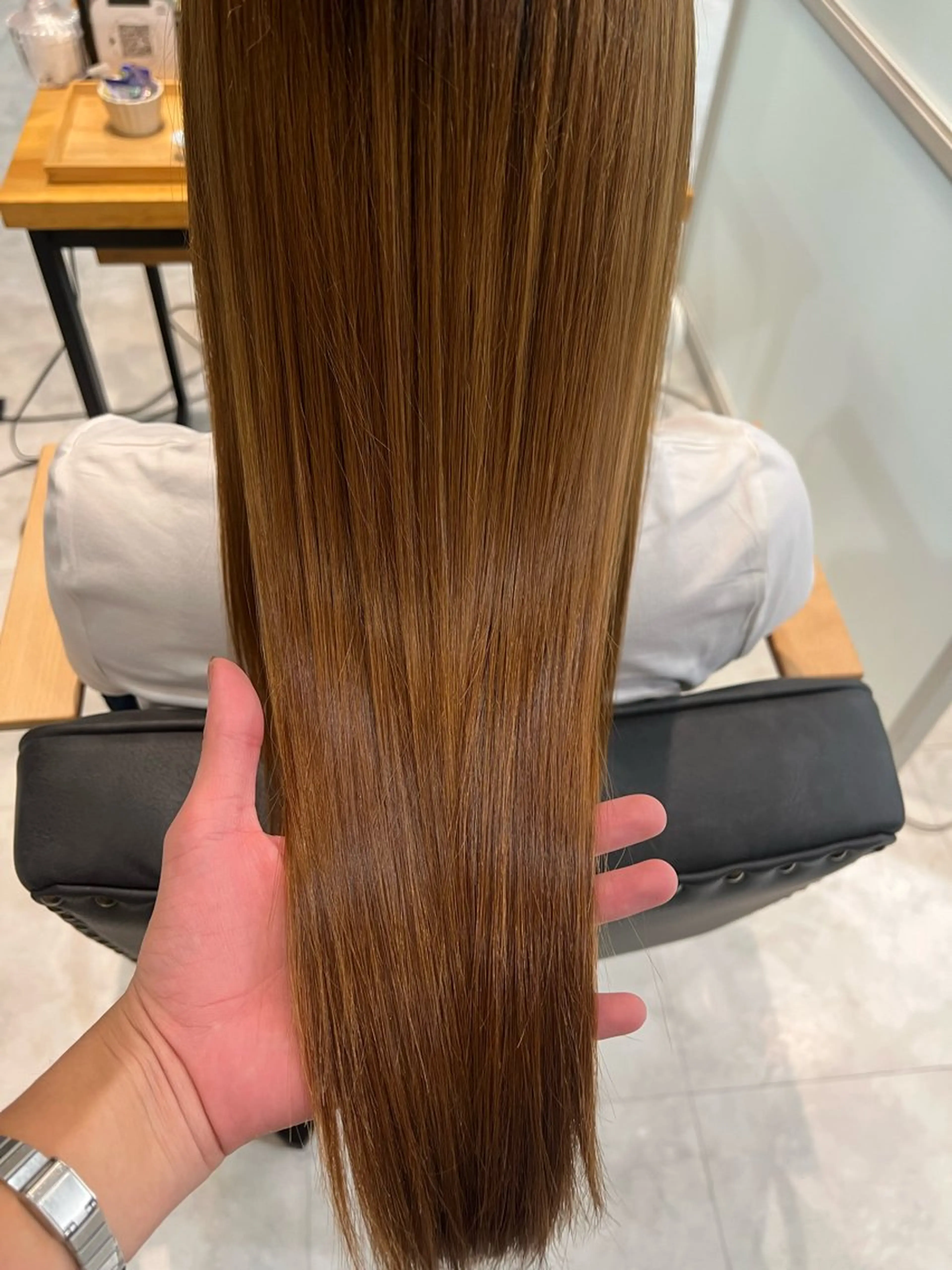 カット 縮毛矯正 流山おおたかの森 林悠仁のヘアスタイル