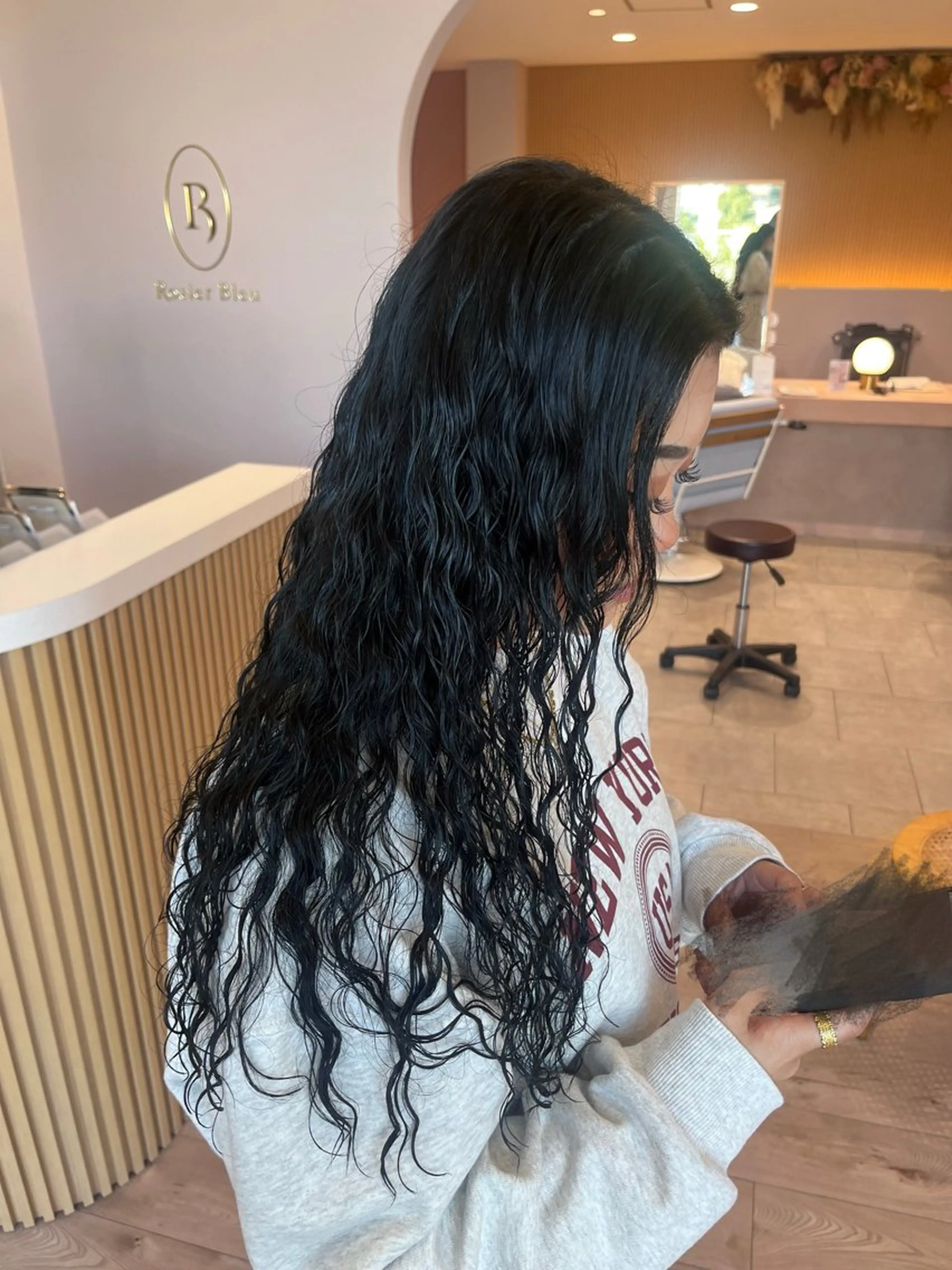 ロング カット パーマ RosierBlue 工藤のヘアスタイル