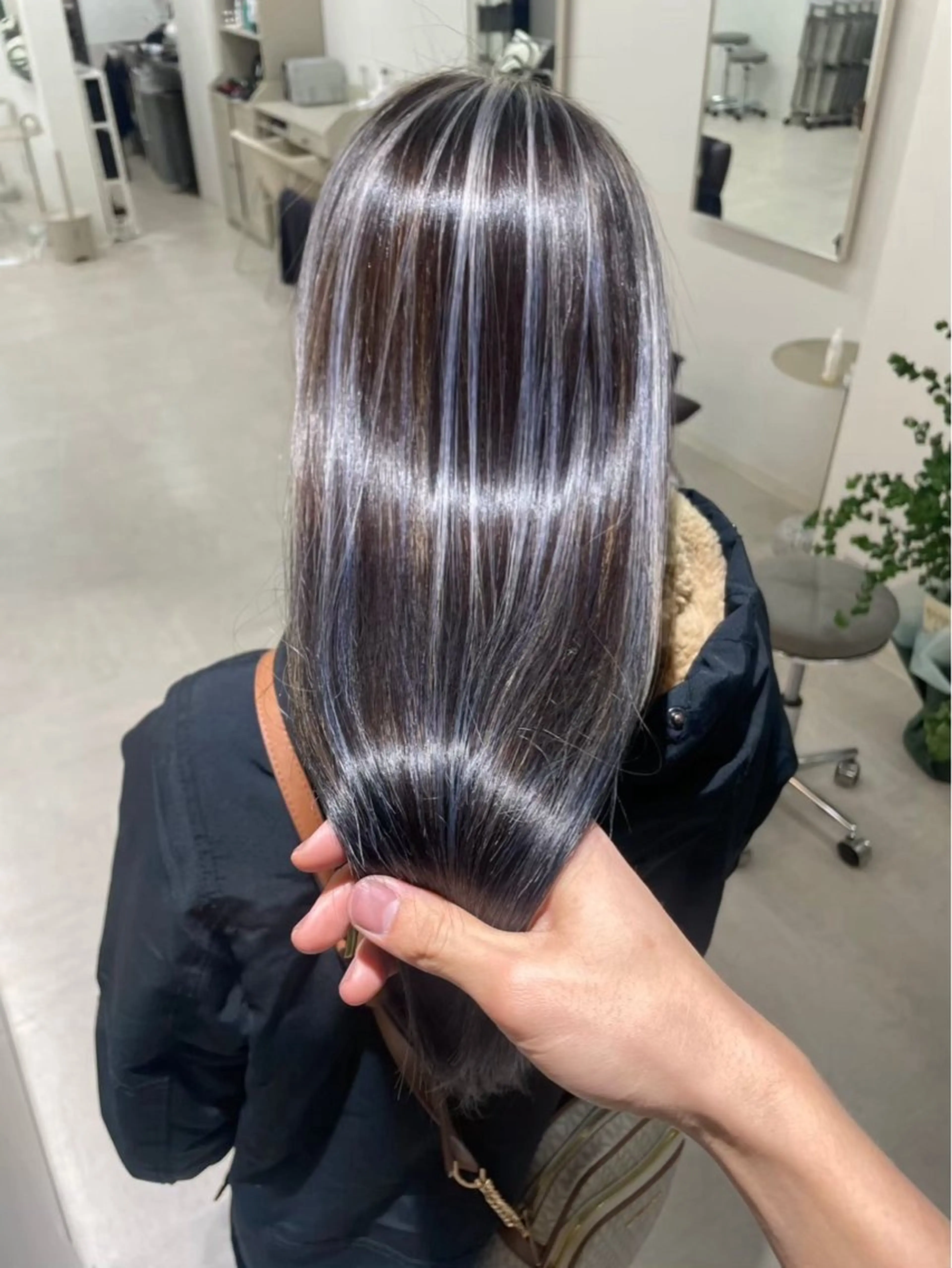 ロング カット ヘアカラー 縮毛矯正 トリートメント ヘッドスパ 盛れる艶カラー× レイヤーカット/咲来のヘアスタイル