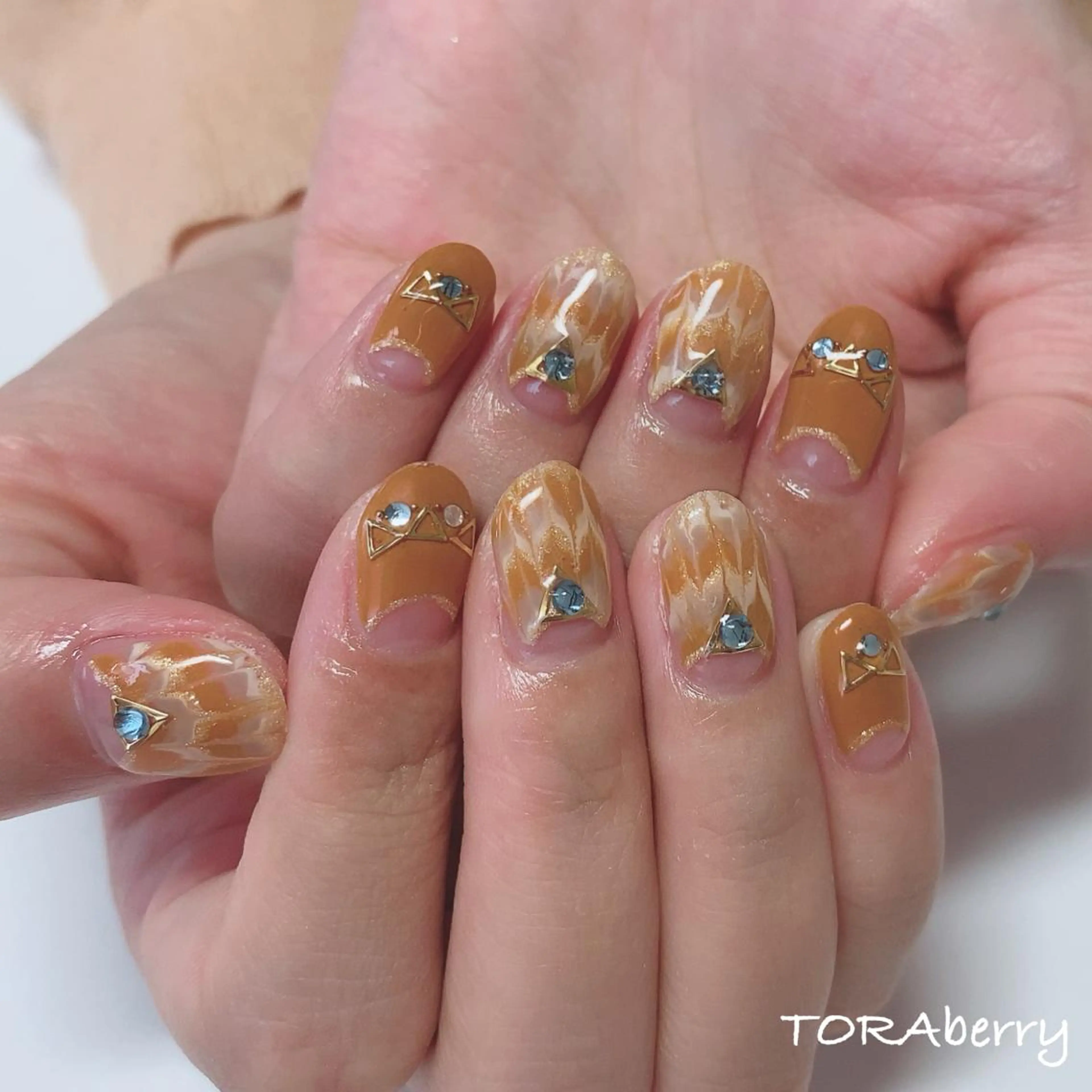 ネイル ハンドネイル ネイリスト なつみのネイルデザイン