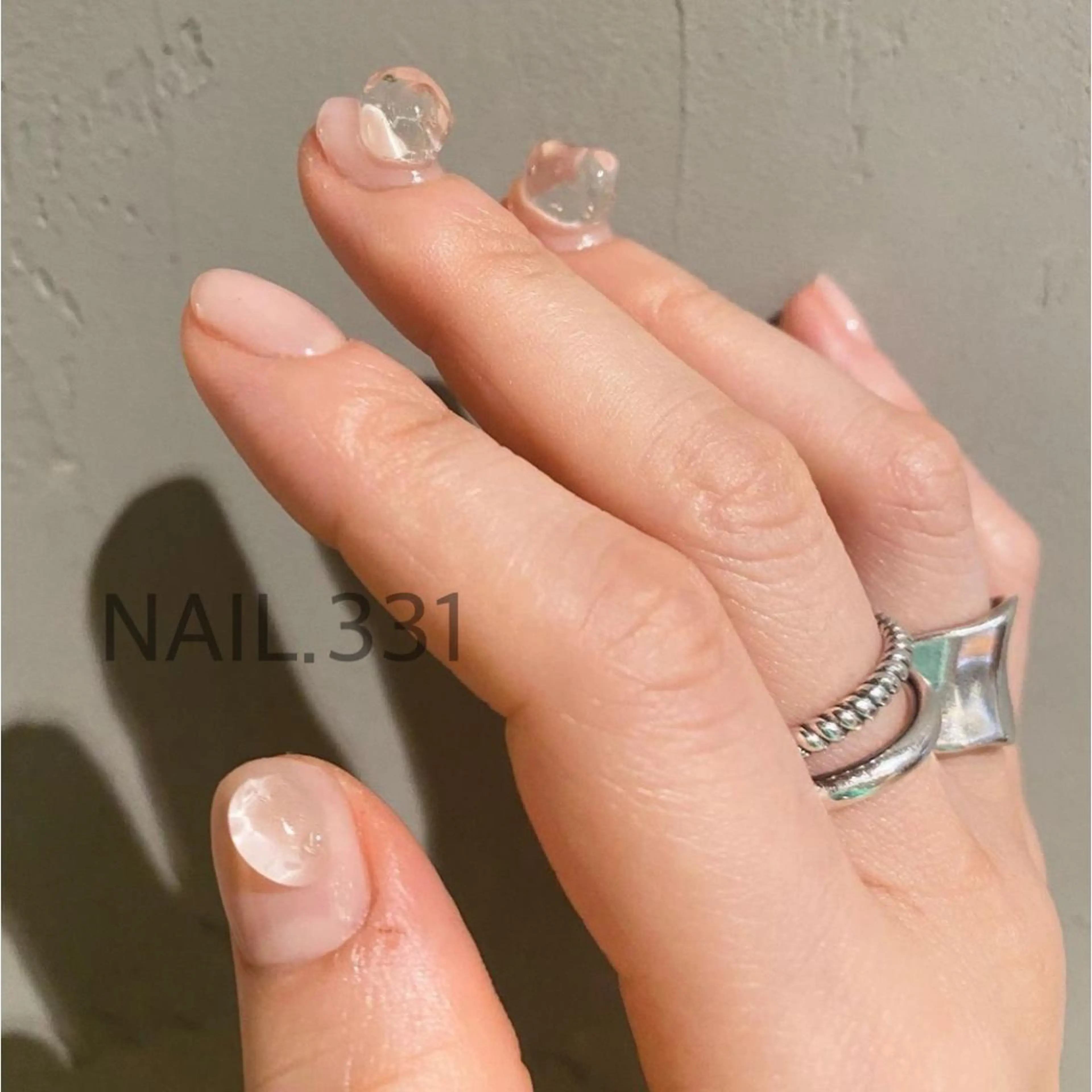 ネイル ハンドネイル Nail 331のネイルデザイン