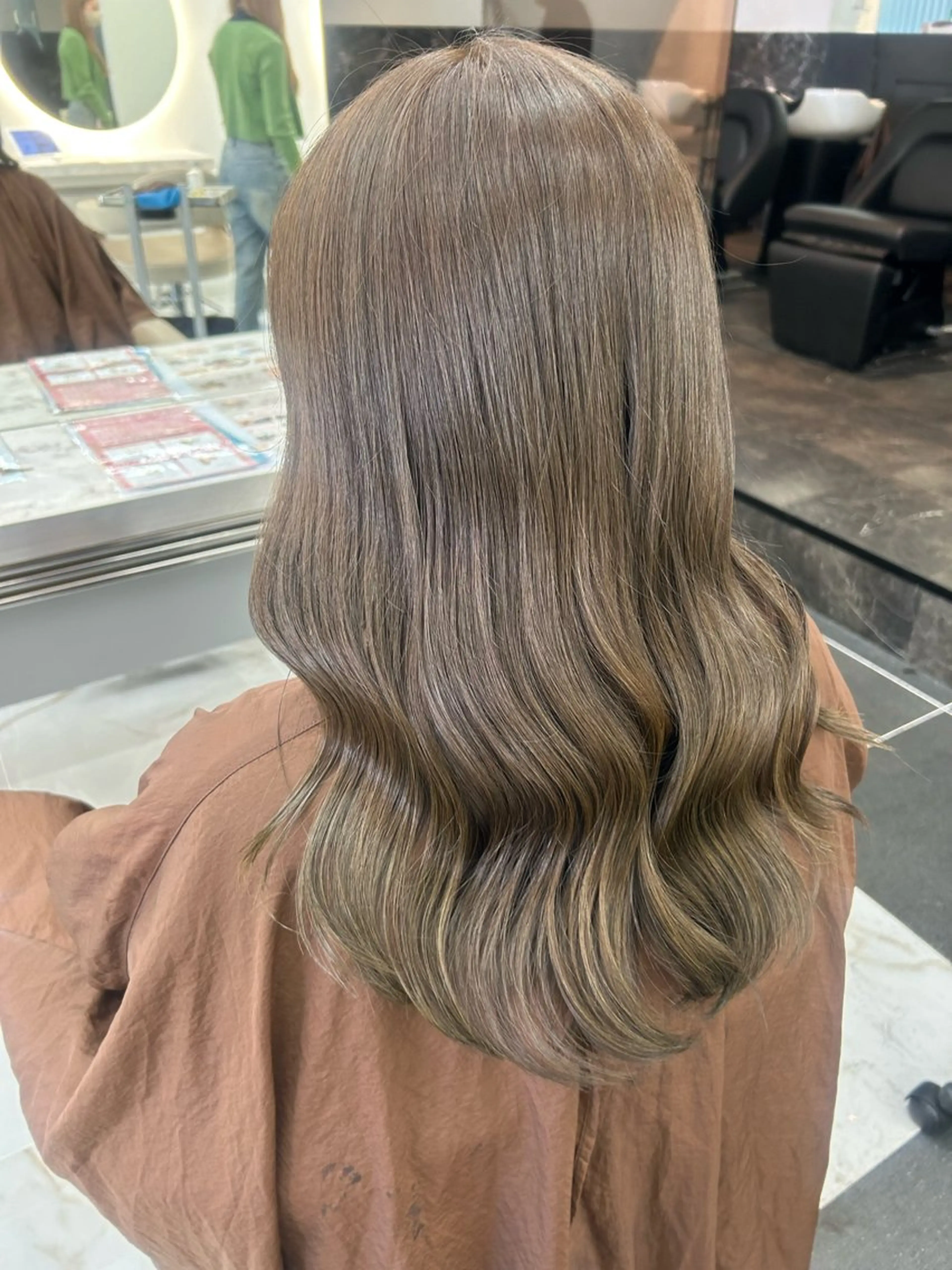 カラー ブラウンカラー 💜オタク美容師💙 ゆうなのヘアスタイル