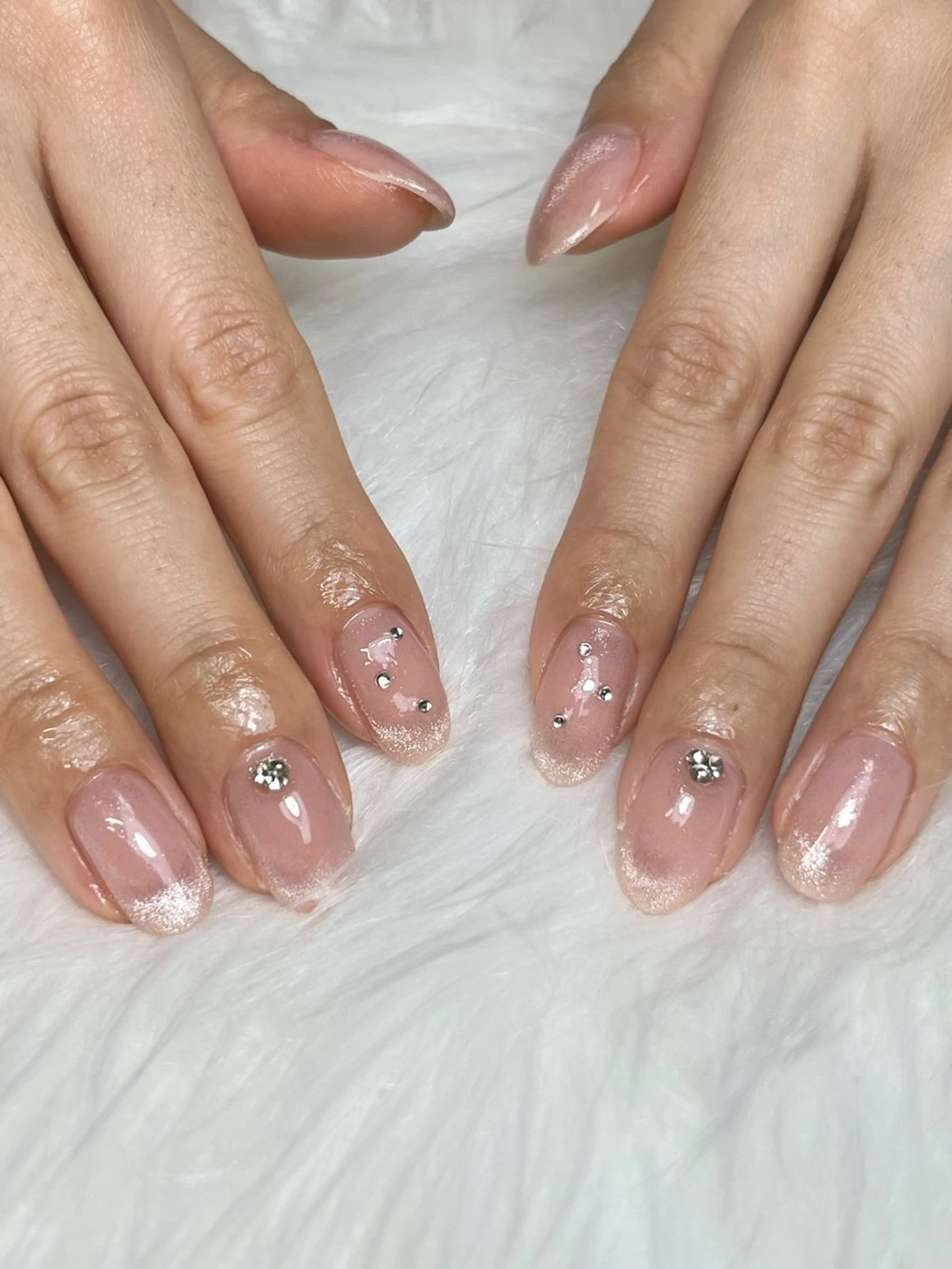 ネイル フレンチネイル マグネットネイル マグネットフレンチ nail salon epeのネイルデザイン