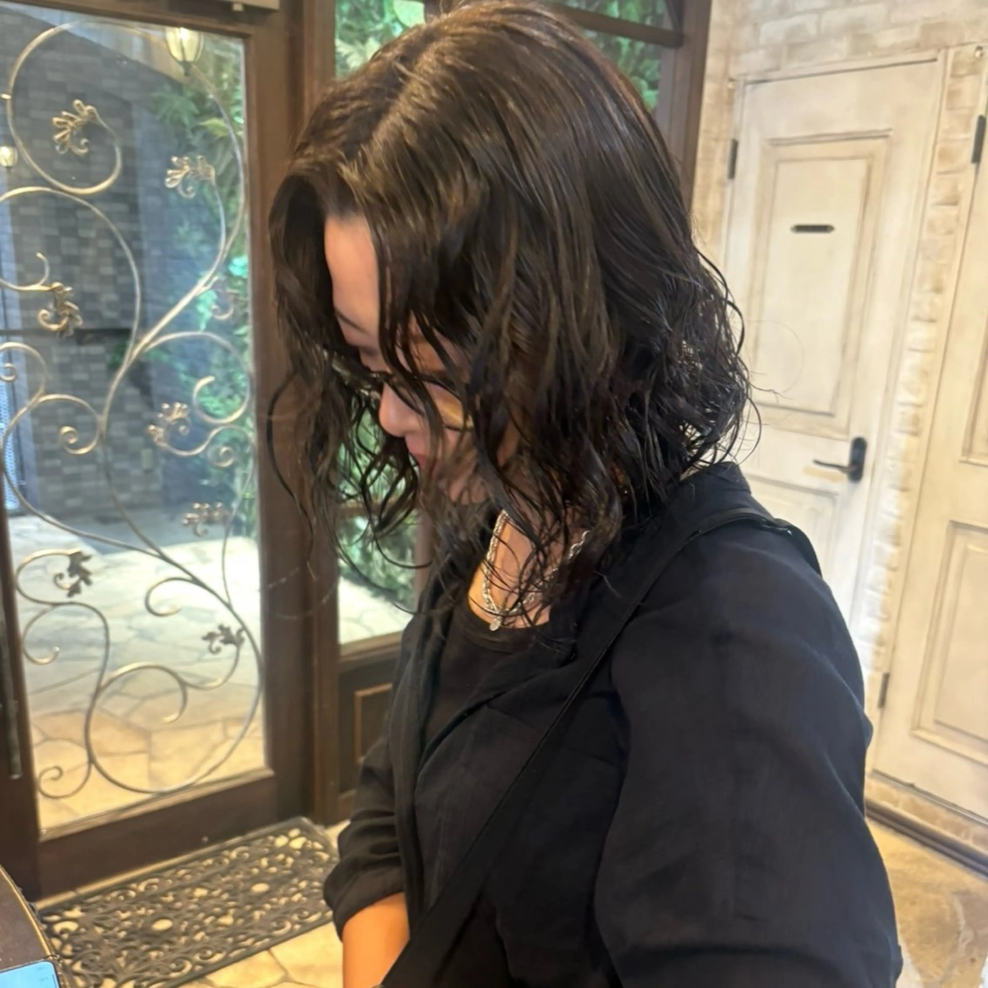 ミディアム パーマ ミディアムパーマ デジタルパーマ カット パーマ 🐺イノウエ サキ🐺のヘアスタイル