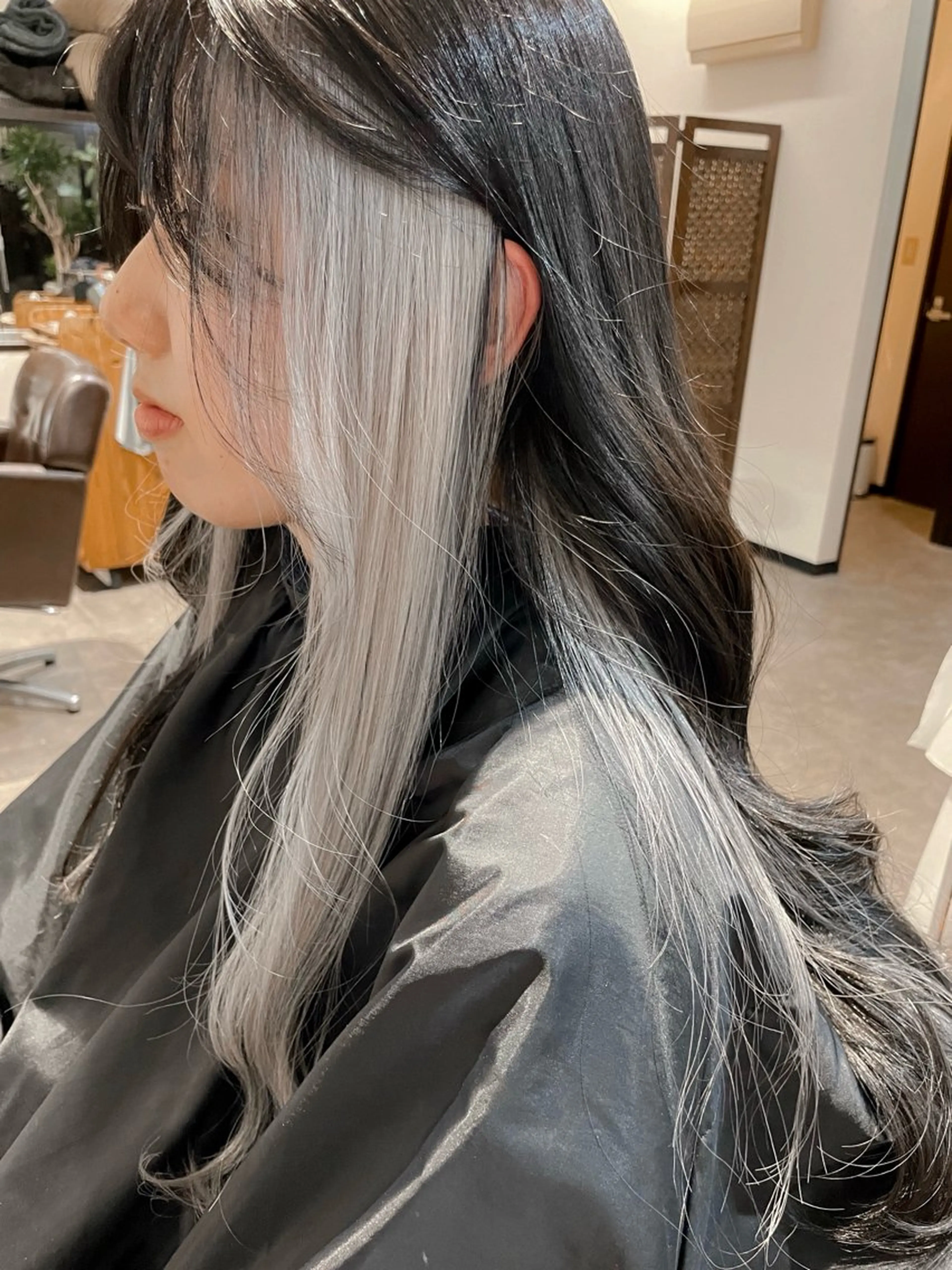 ロング ヘアカラー 下林 雅明のヘアスタイル